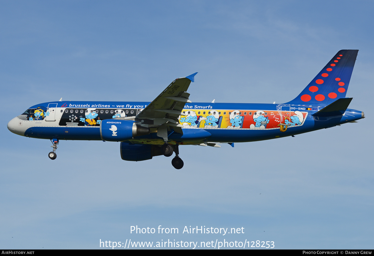 Aircraft Photo of OO-SND | Airbus A320-214 | Brussels Airlines | AirHistory.net #128253