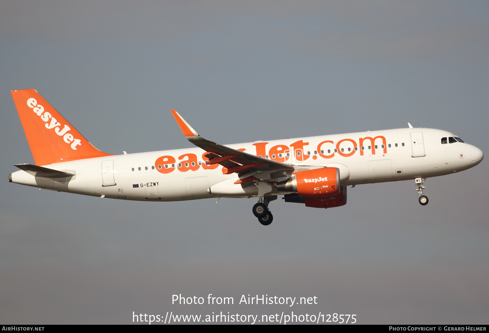 Aircraft Photo of G-EZWY | Airbus A320-214 | EasyJet | AirHistory.net #128575