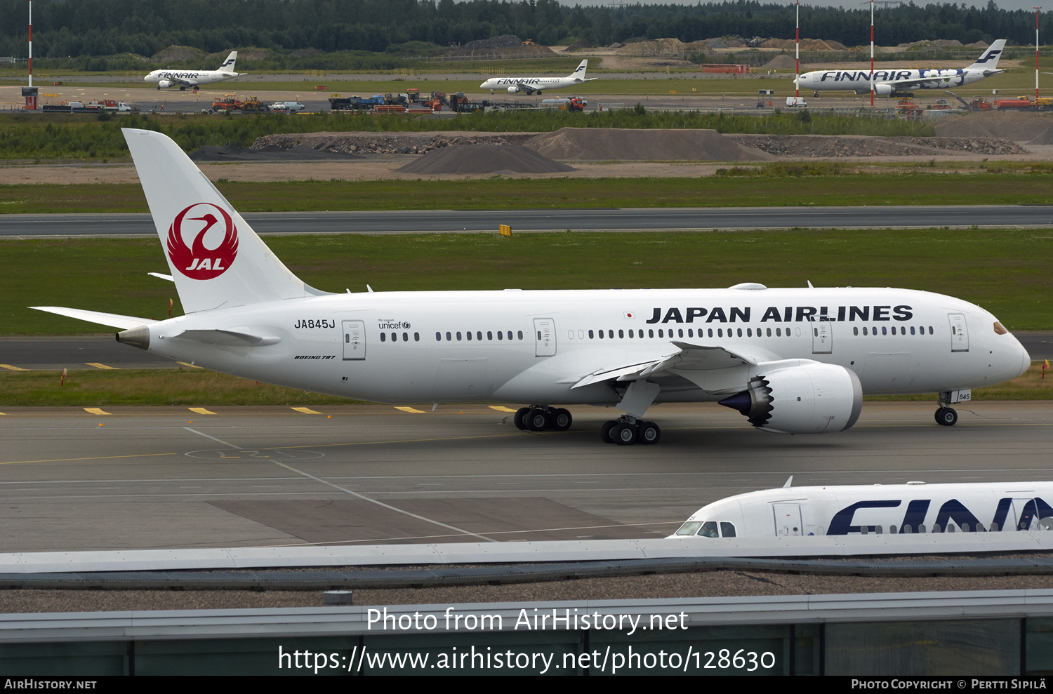 Aircraft Photo of JA845J | Boeing 787-8 Dreamliner | Japan Airlines - JAL | AirHistory.net #128630