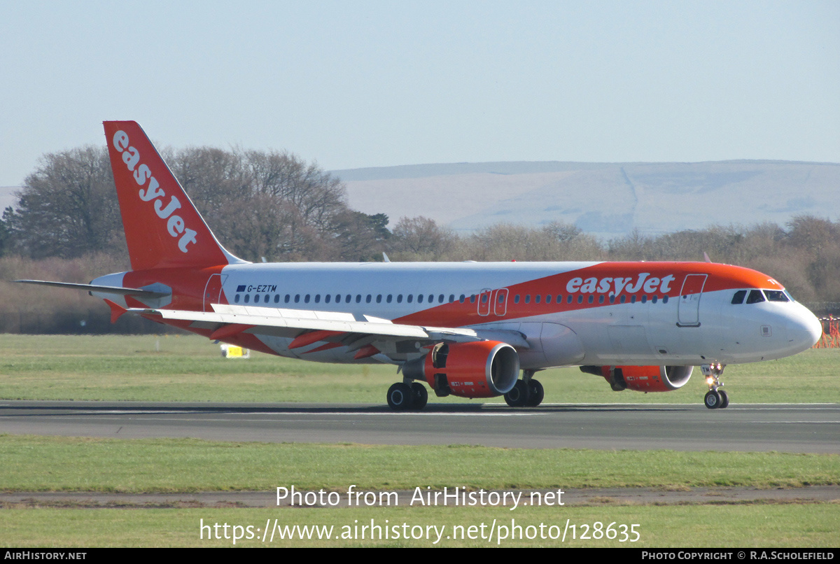 Aircraft Photo of G-EZTM | Airbus A320-214 | EasyJet | AirHistory.net #128635