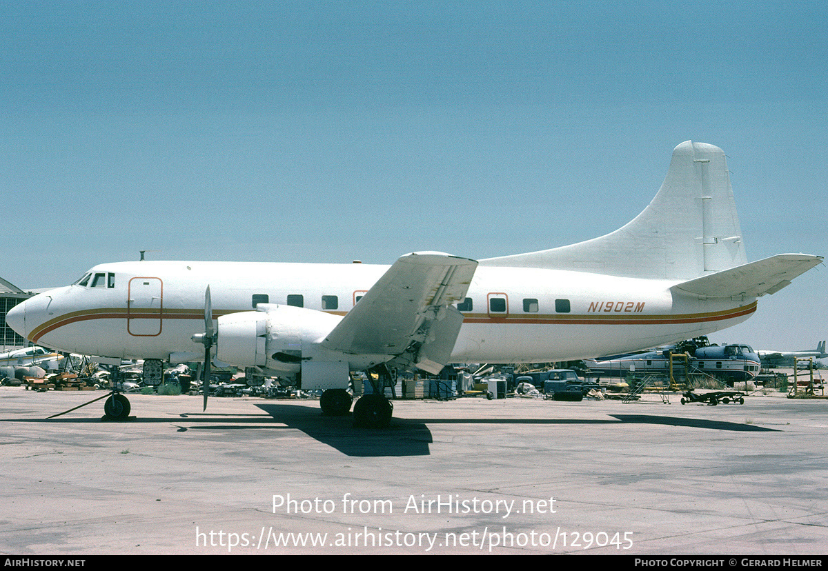 Aircraft Photo of N1902M | Martin 404 | AirHistory.net #129045