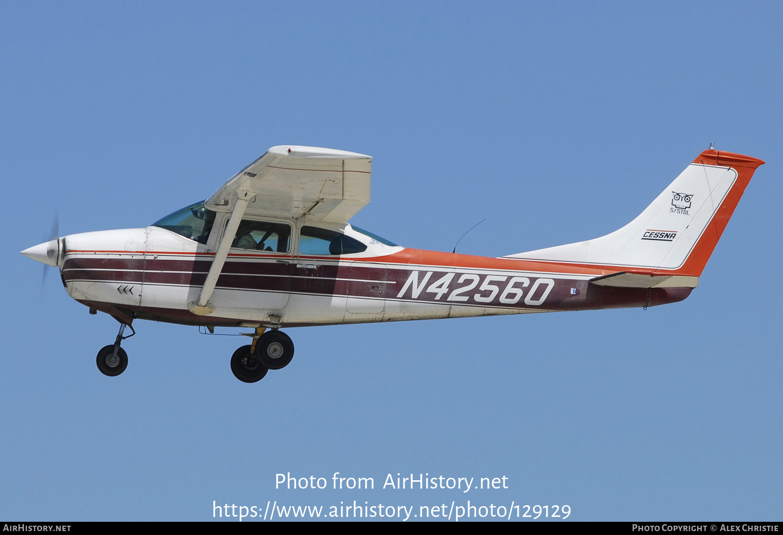 Aircraft Photo of N42560 | Cessna 182L | AirHistory.net #129129