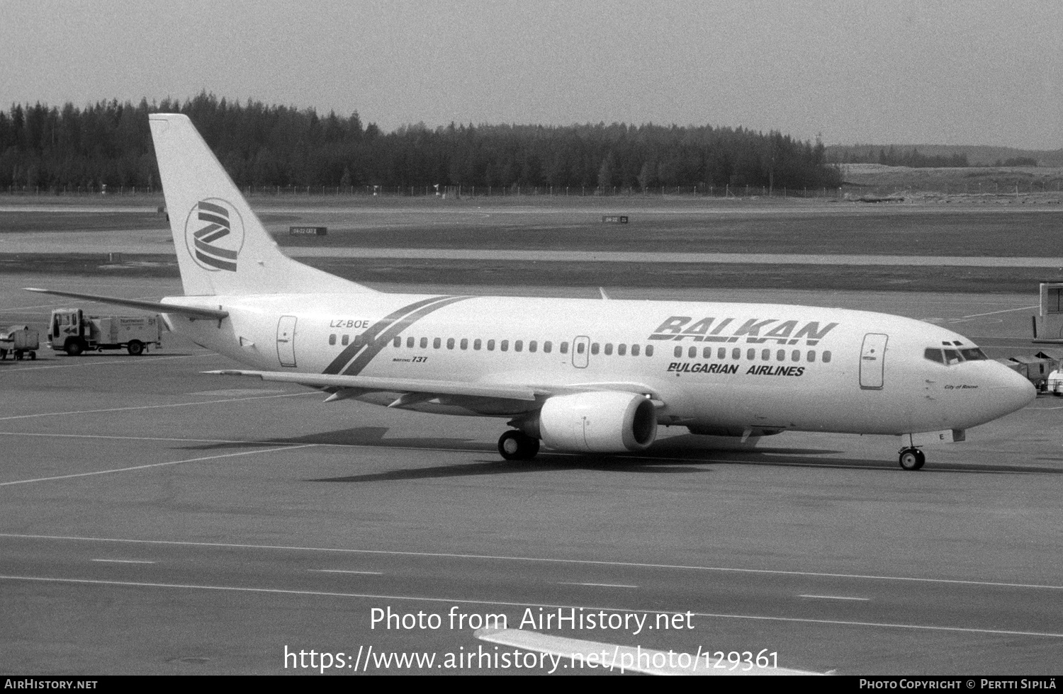 Aircraft Photo of LZ-BOE | Boeing 737-3Y0 | Balkan - Bulgarian Airlines | AirHistory.net #129361