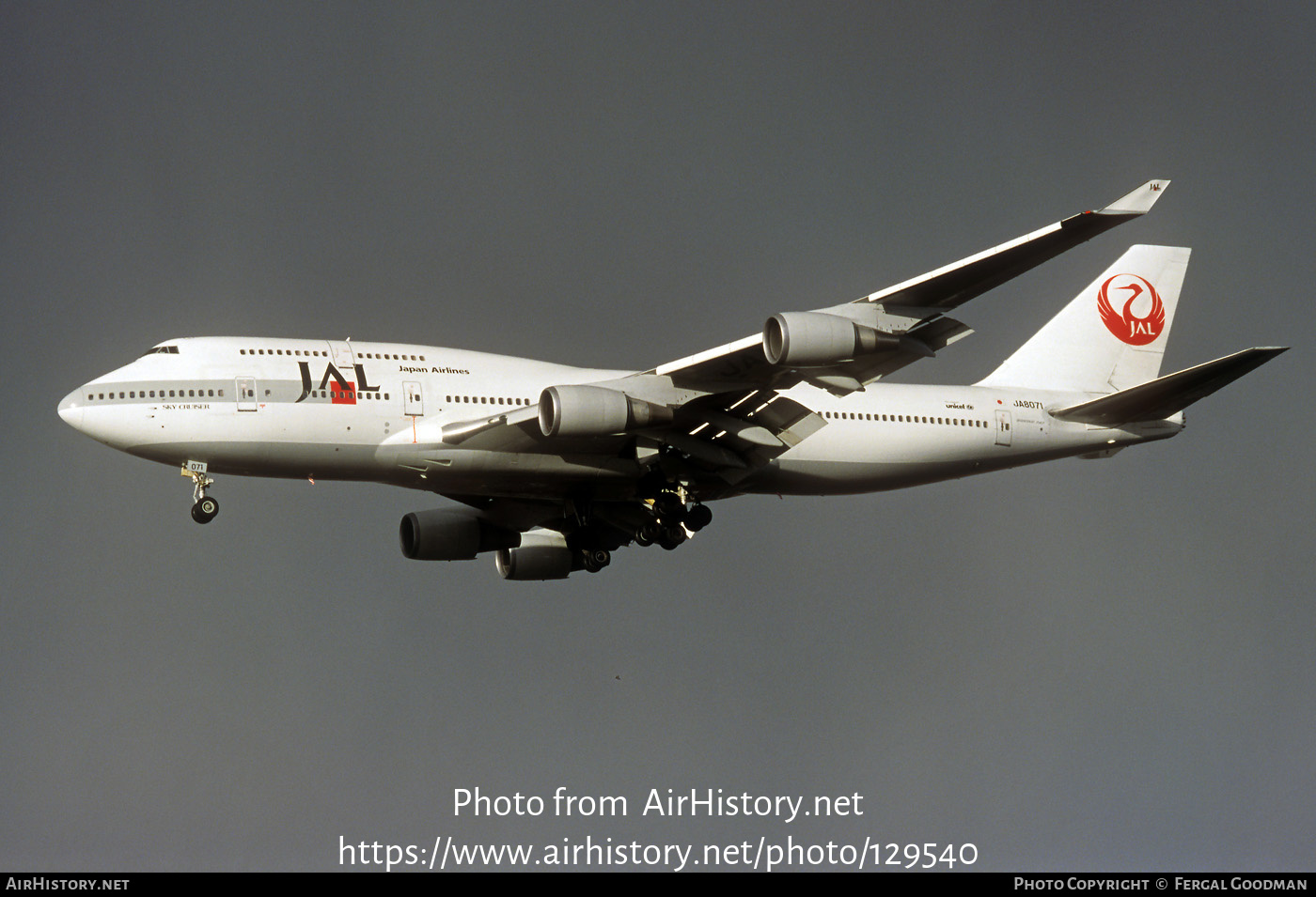 Aircraft Photo of JA8071 | Boeing 747-446 | Japan Airlines - JAL | AirHistory.net #129540