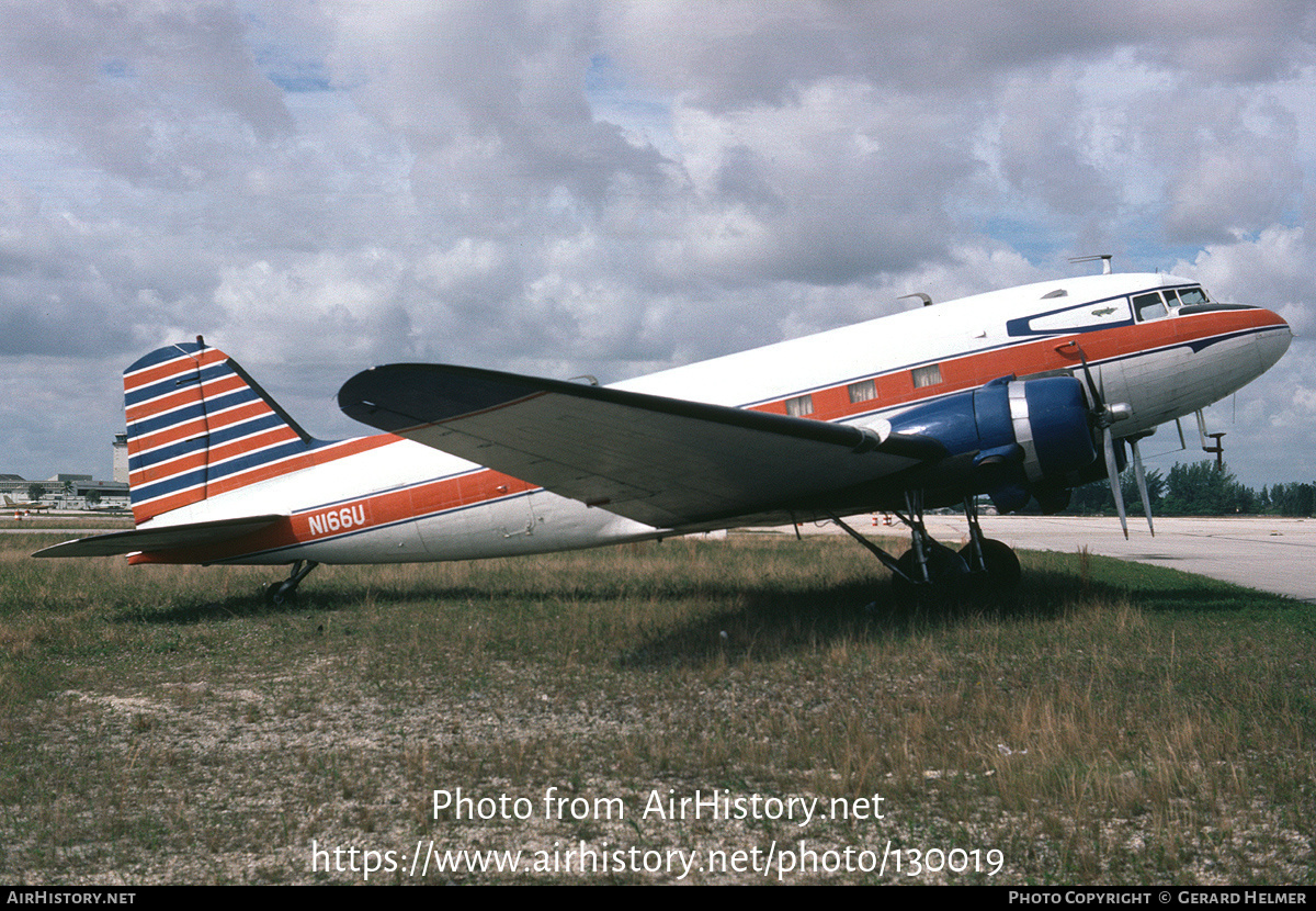 Aircraft Photo of N166U | Douglas DC-3A | AirHistory.net #130019