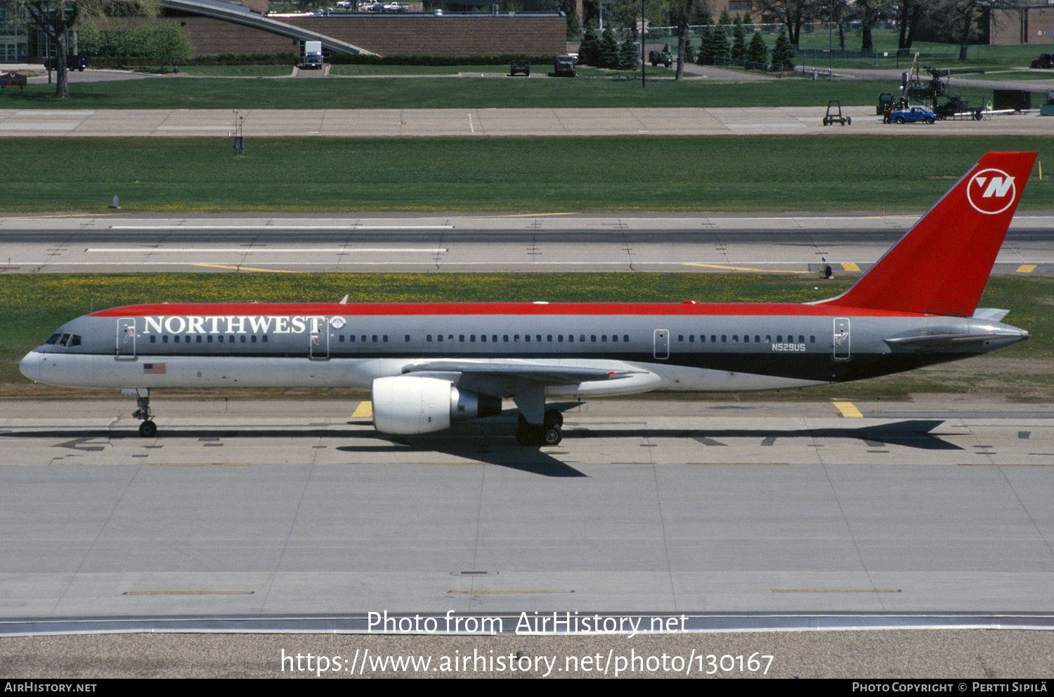 Aircraft Photo of N529US | Boeing 757-251 | Northwest Airlines | AirHistory.net #130167