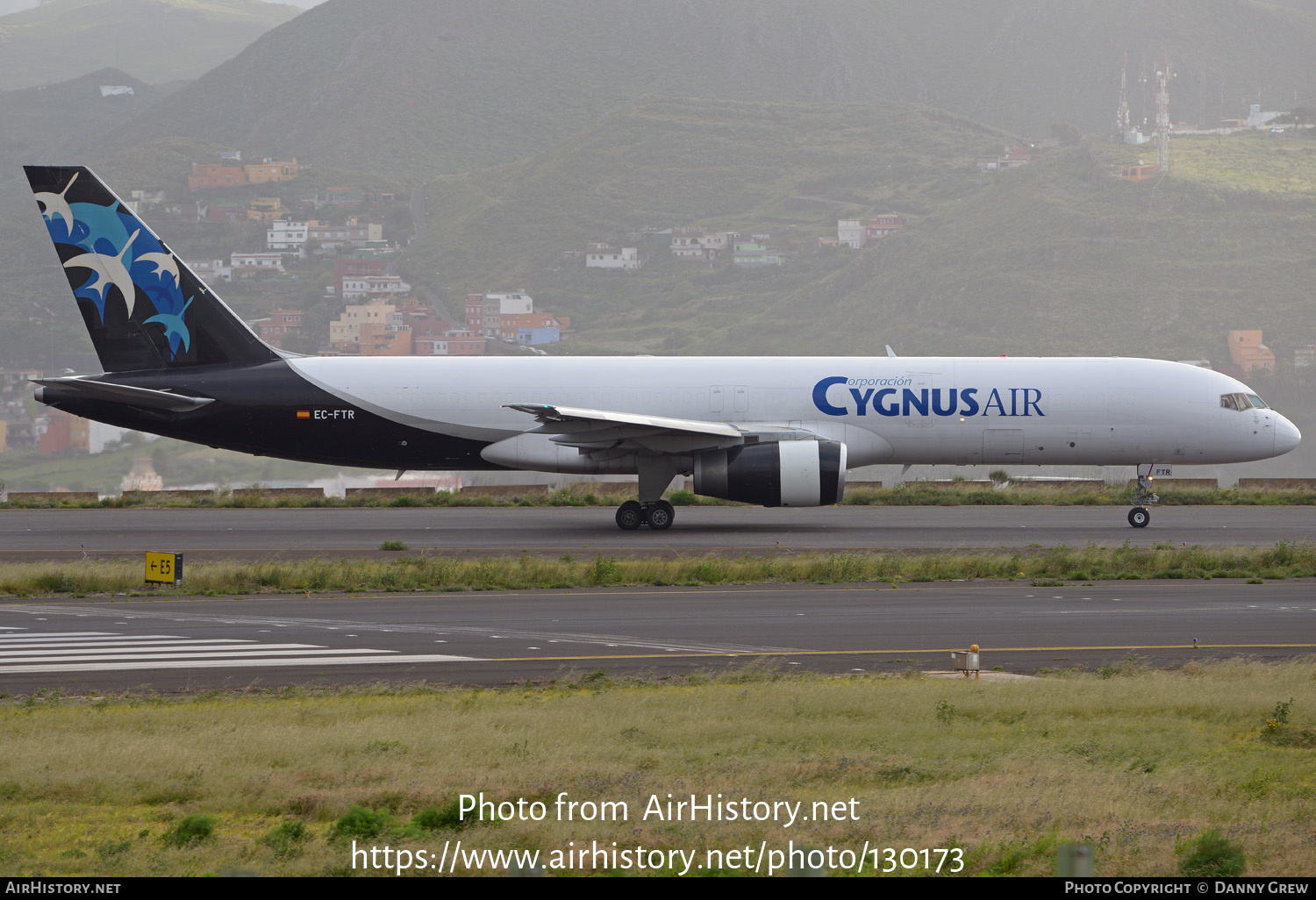 Aircraft Photo of EC-FTR | Boeing 757-256(PCF) | Cygnus Air | AirHistory.net #130173