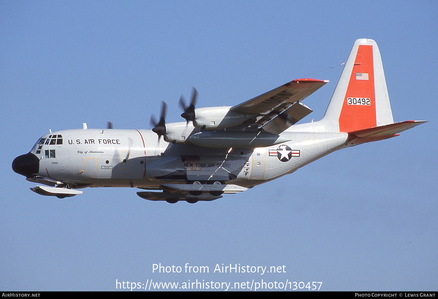 Aircraft Photo of 83-0492 / 30492 | Lockheed LC-130H Hercules (L-382) | USA - Air Force | AirHistory.net #130457