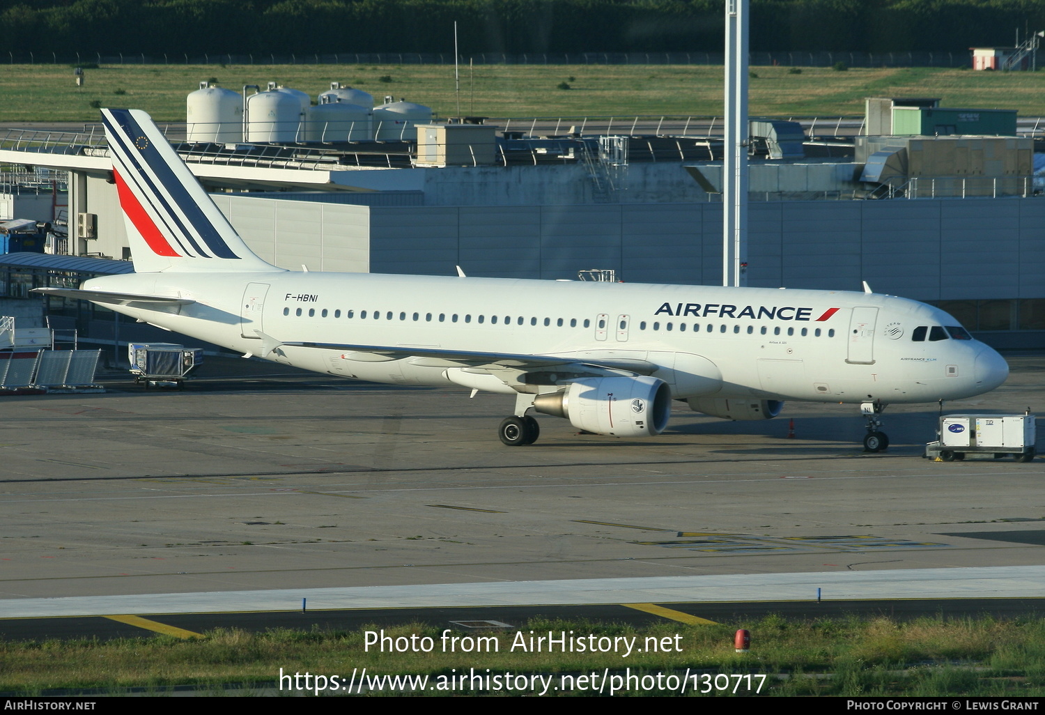 Aircraft Photo of F-HBNI | Airbus A320-214 | Air France | AirHistory.net #130717