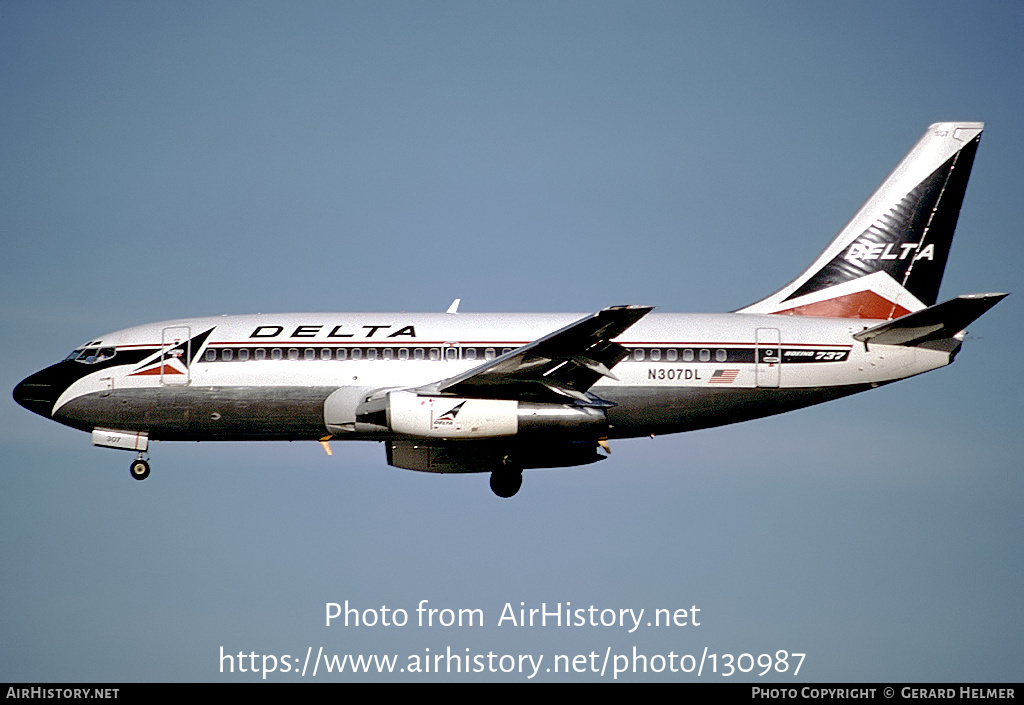 Aircraft Photo of N307DL | Boeing 737-232/Adv | Delta Air Lines | AirHistory.net #130987