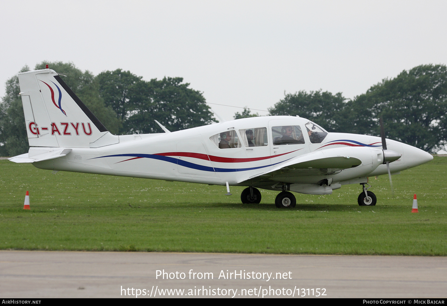 Aircraft Photo of G-AZYU | Piper PA-23-250 Aztec E | AirHistory.net #131152