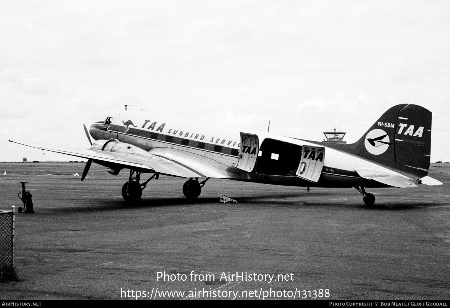 Aircraft Photo of VH-SBM | Douglas C-47A Skytrain | TAA Sunbird Services | AirHistory.net #131388