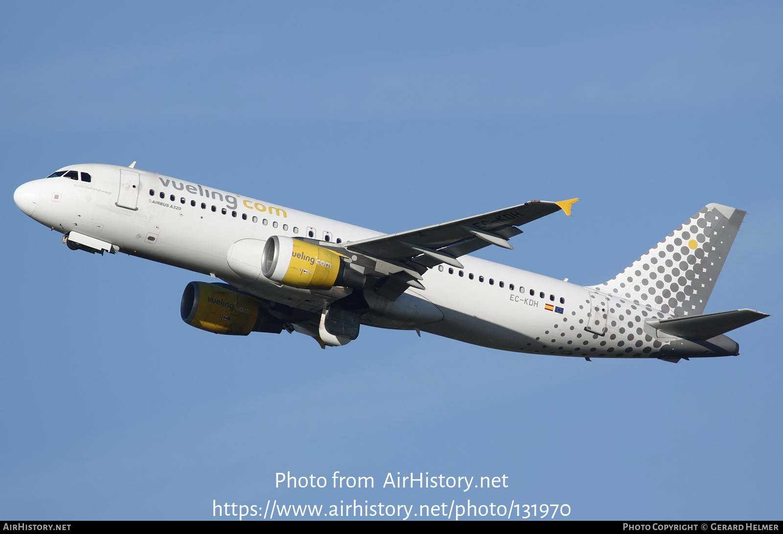 Aircraft Photo of EC-KDH | Airbus A320-214 | Vueling Airlines | AirHistory.net #131970