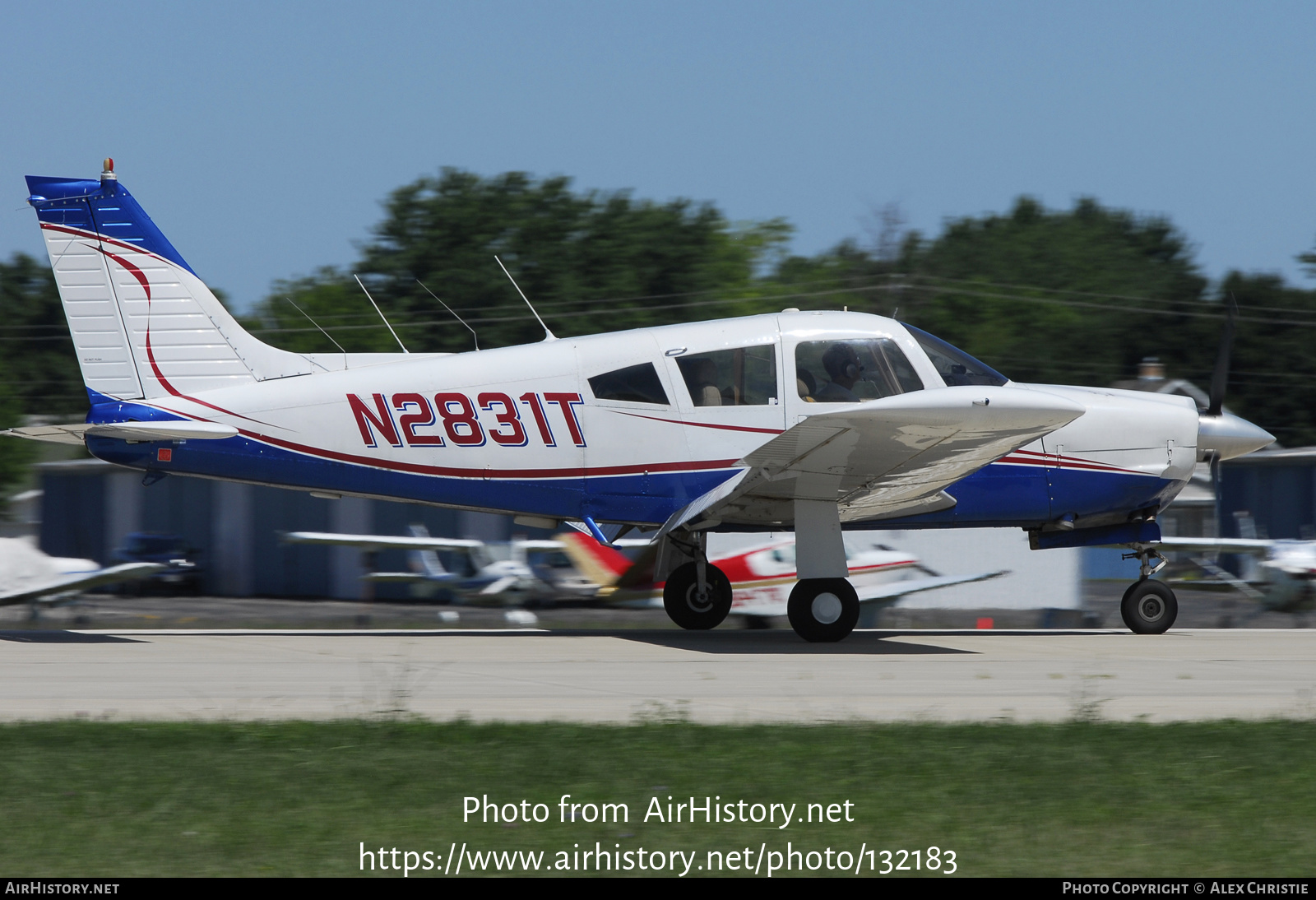 Aircraft Photo of N2831T | Piper PA-28R-200 Cherokee Arrow II | AirHistory.net #132183