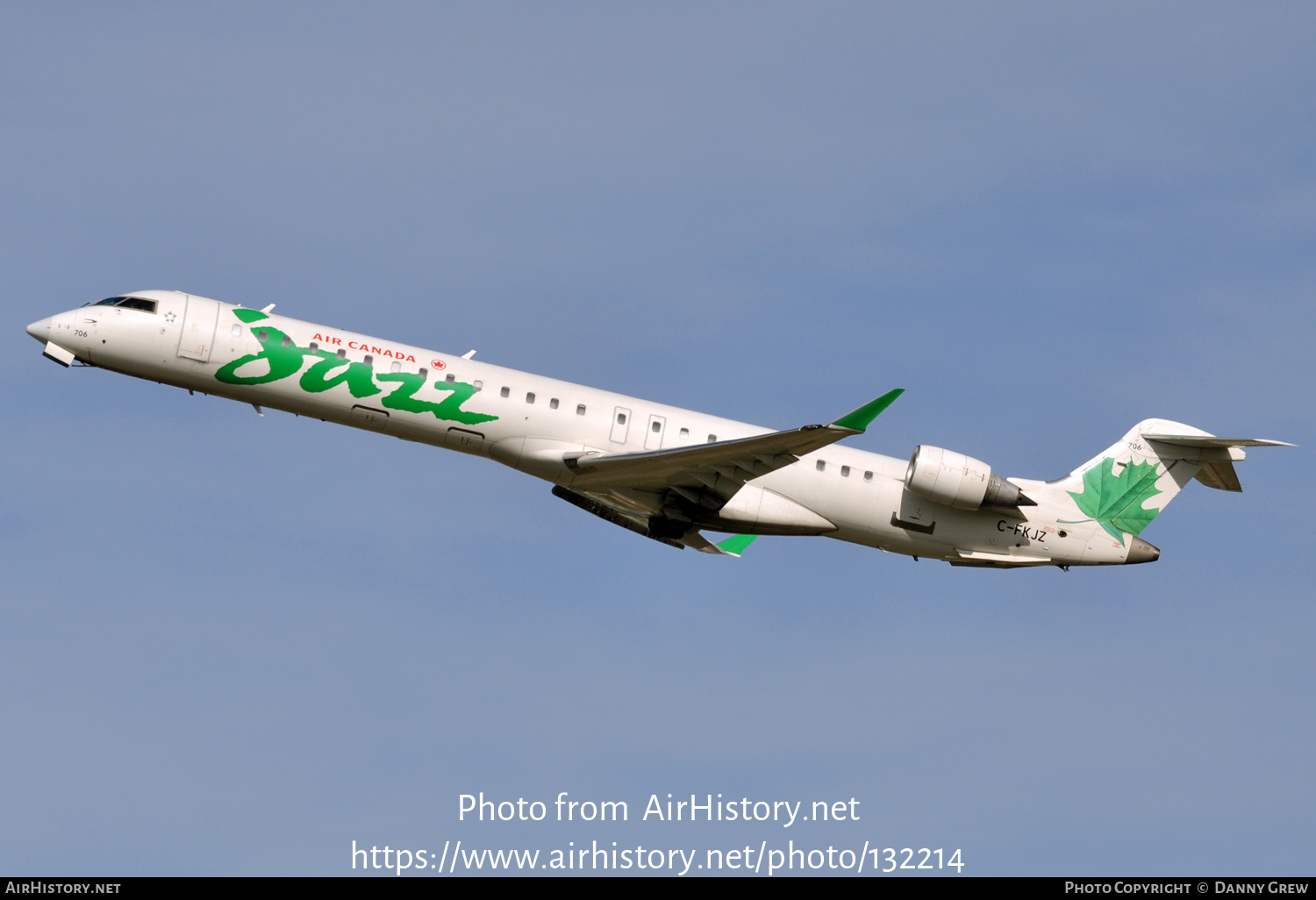 Aircraft Photo of C-FKJZ | Bombardier CRJ-705 (CL-600-2D15) | Air Canada Jazz | AirHistory.net #132214