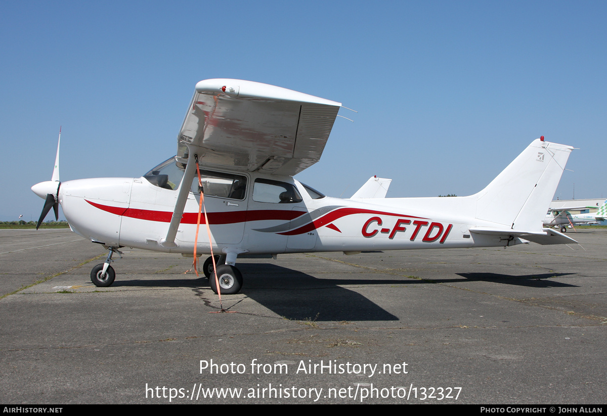 Aircraft Photo of C-FTDI | Cessna 172R Skyhawk | AirHistory.net #132327