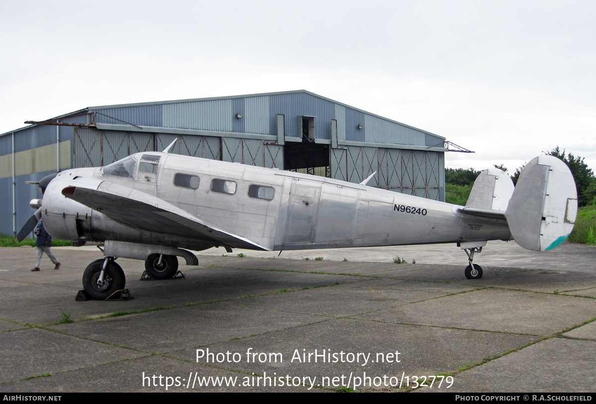 Aircraft Photo of N96240 | Beech D18S | AirHistory.net #132779