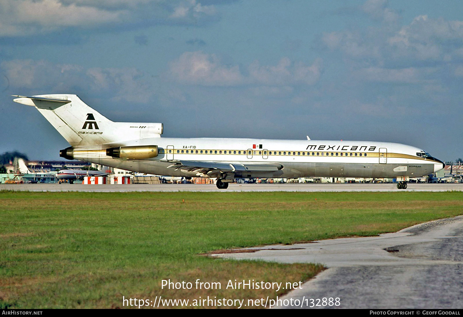 Aircraft Photo of XA-FID | Boeing 727-264/Adv | Mexicana | AirHistory.net #132888