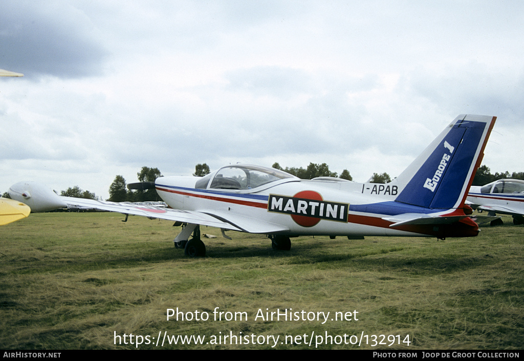 Aircraft Photo of I-APAB | SIAI-Marchetti SF-260C | Patrouille Martini-Europe1 | AirHistory.net #132914