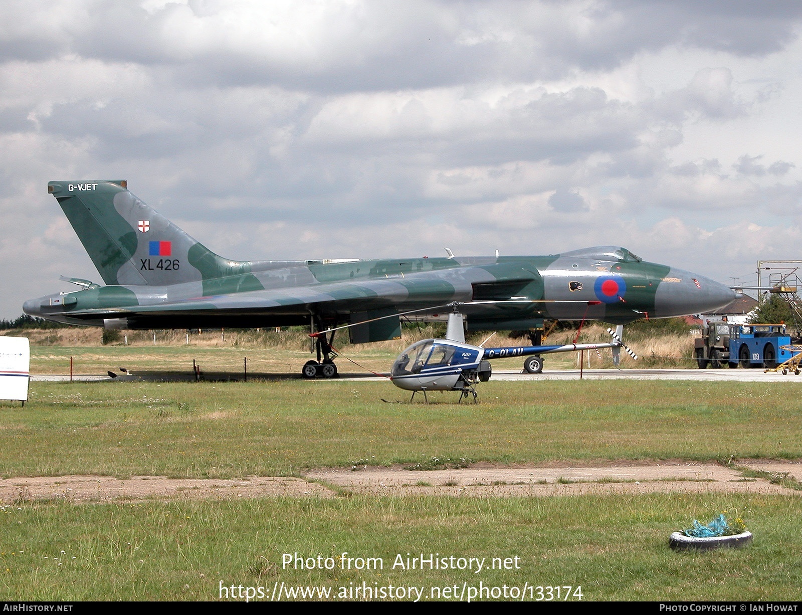 Aircraft Photo Of G-VJET / XL426 | Avro 698 Vulcan B.2 | UK - Air Force ...