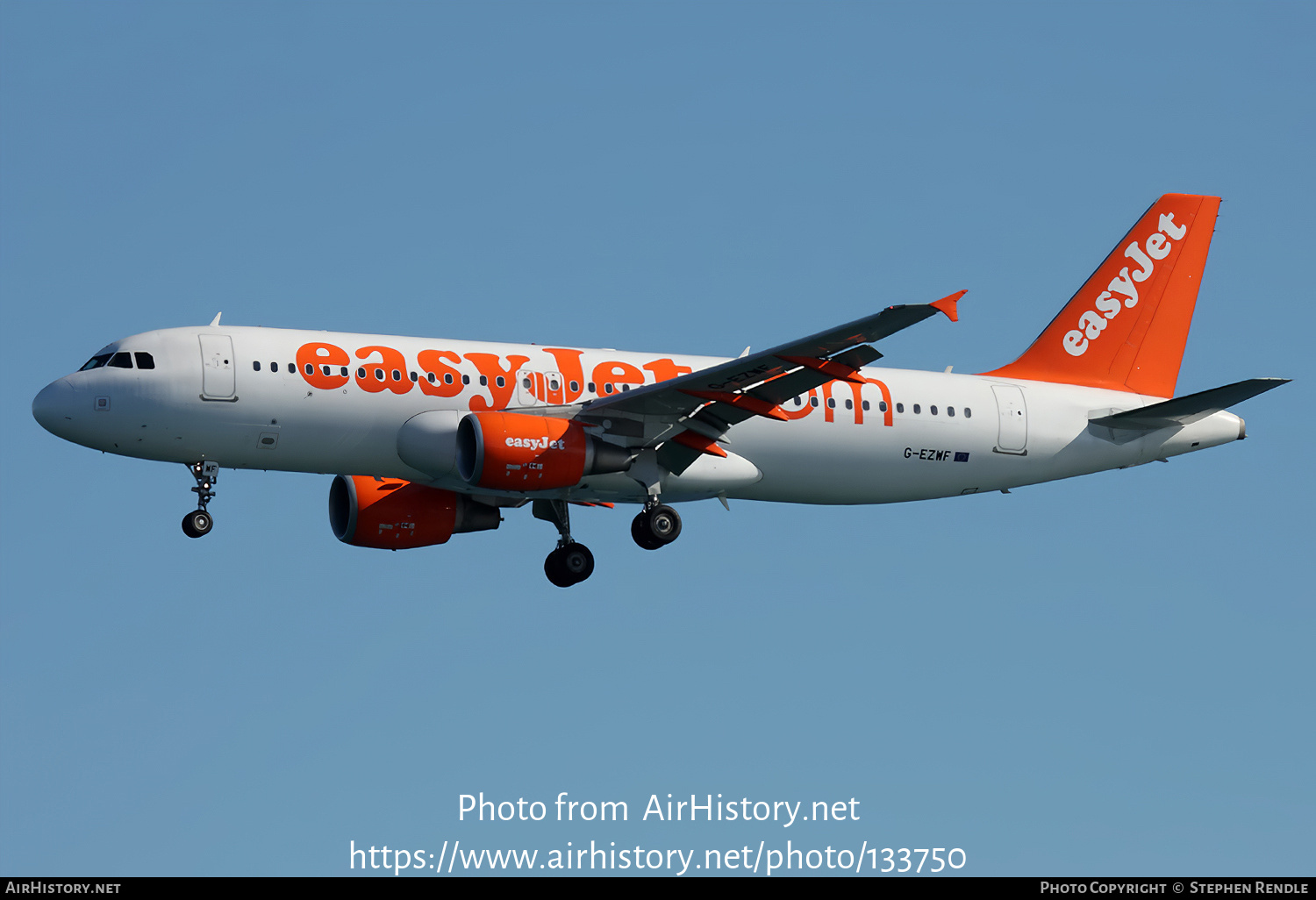 Aircraft Photo of G-EZWF | Airbus A320-214 | EasyJet | AirHistory.net #133750