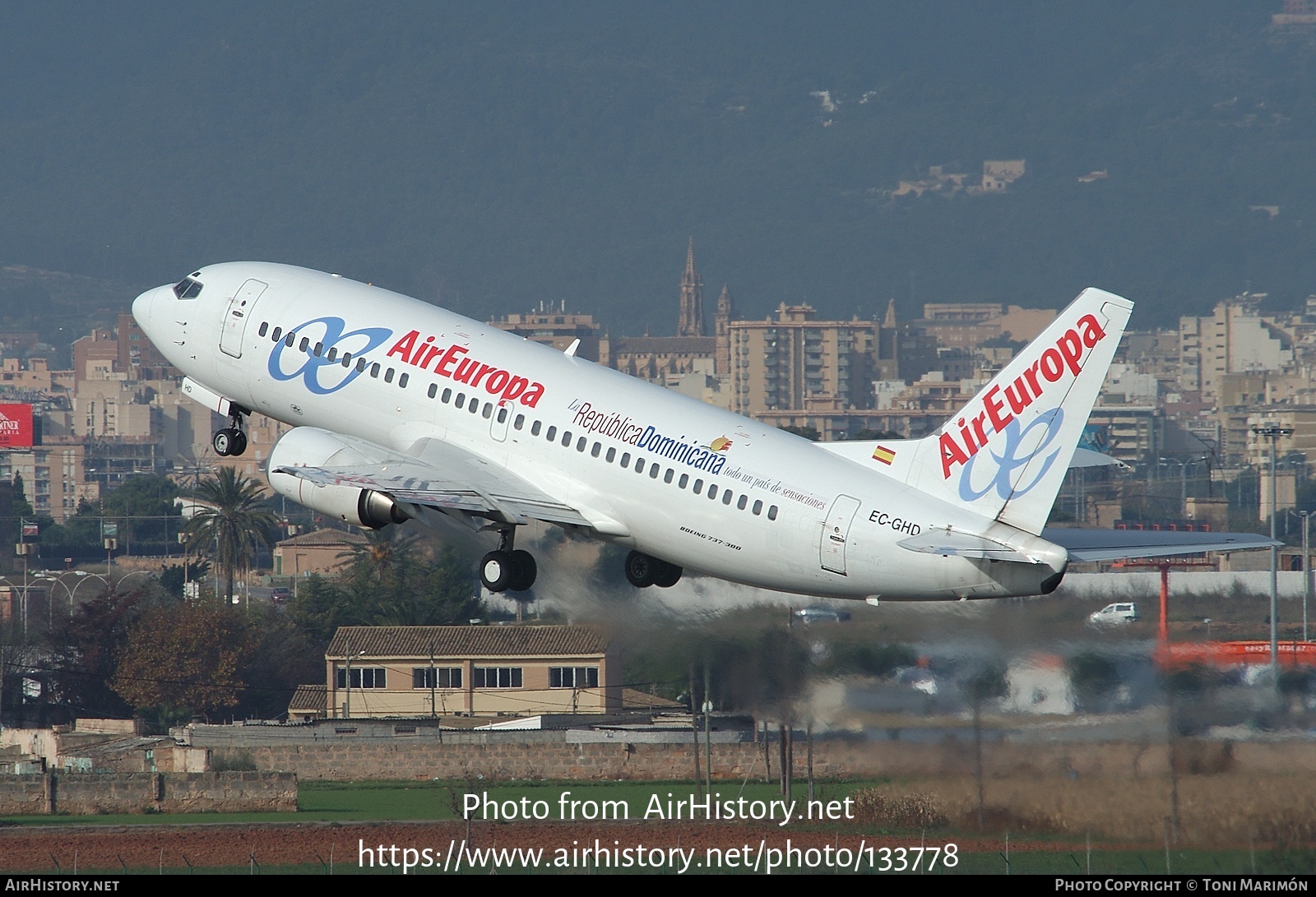 Aircraft Photo of EC-GHD | Boeing 737-3M8 | Air Europa | AirHistory.net #133778