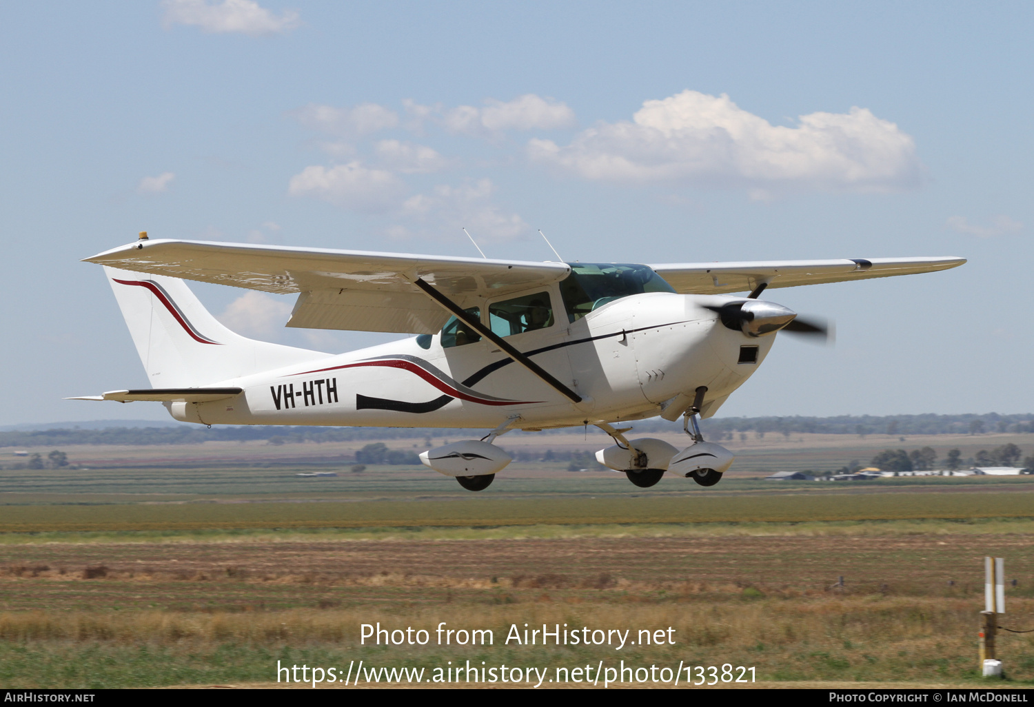 Aircraft Photo of VH-HTH | Cessna 182F Skylane | AirHistory.net #133821