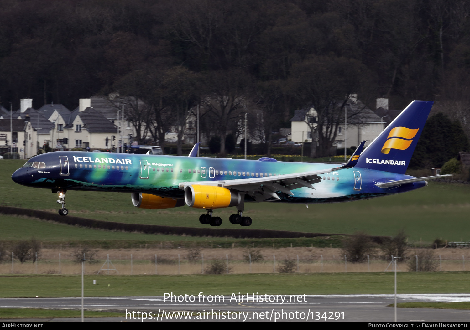 Aircraft Photo of TF-FIU | Boeing 757-256 | Icelandair | AirHistory.net #134291