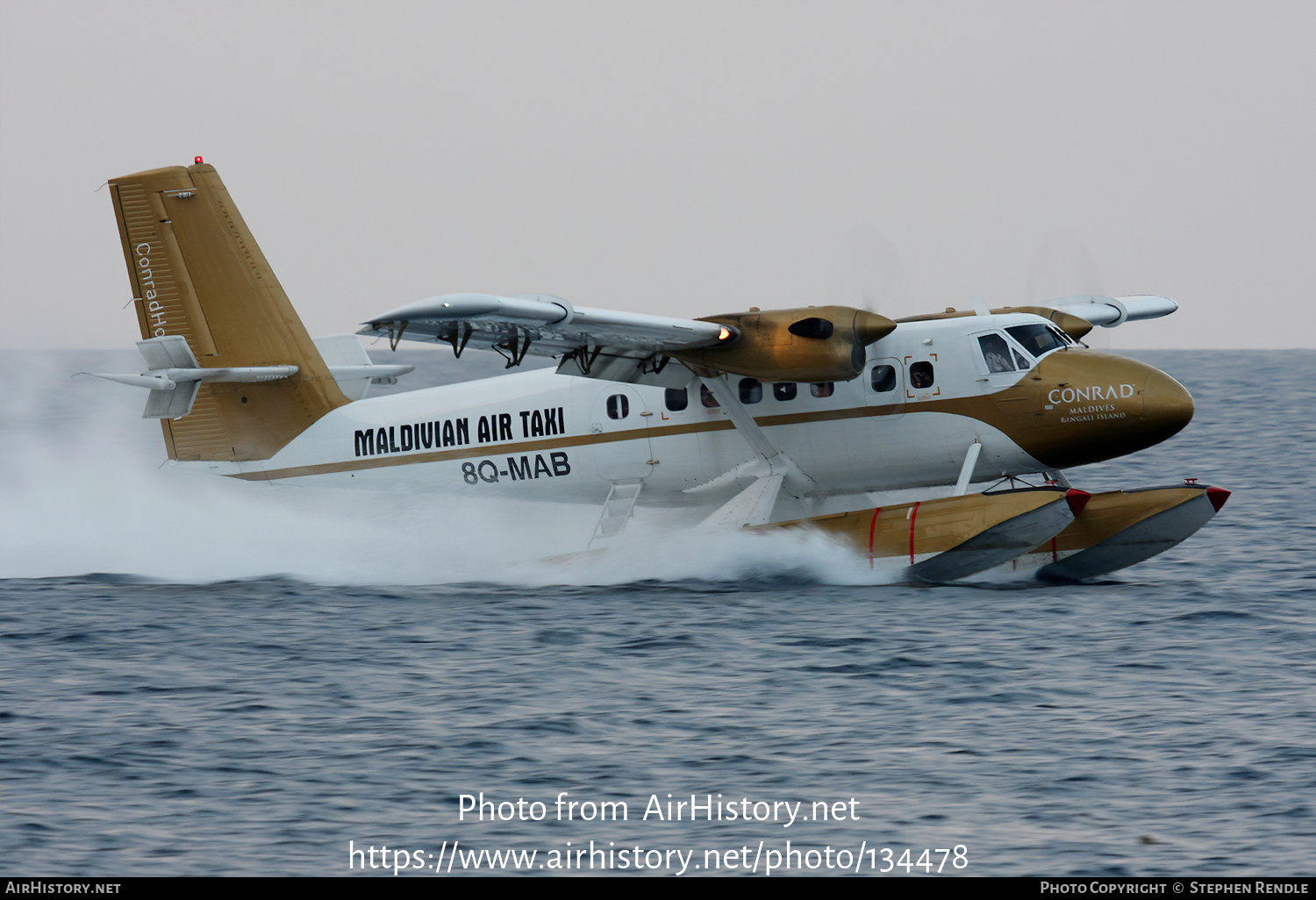 Aircraft Photo of 8Q-MAB | De Havilland Canada DHC-6-300 Twin Otter | Maldivian Air Taxi | AirHistory.net #134478