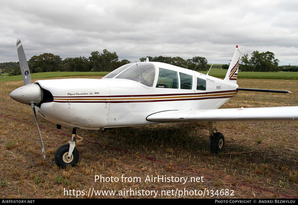 Aircraft Photo of VH-EWT | Piper PA-32-300 Cherokee Six | AirHistory.net #134682