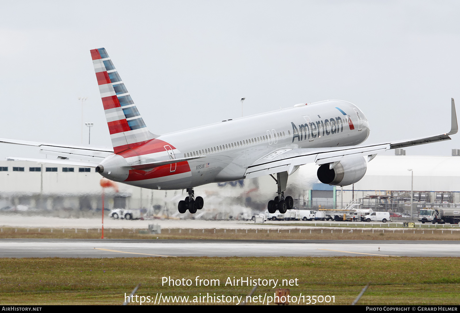 Aircraft Photo of N195AN | Boeing 757-223 | American Airlines | AirHistory.net #135001