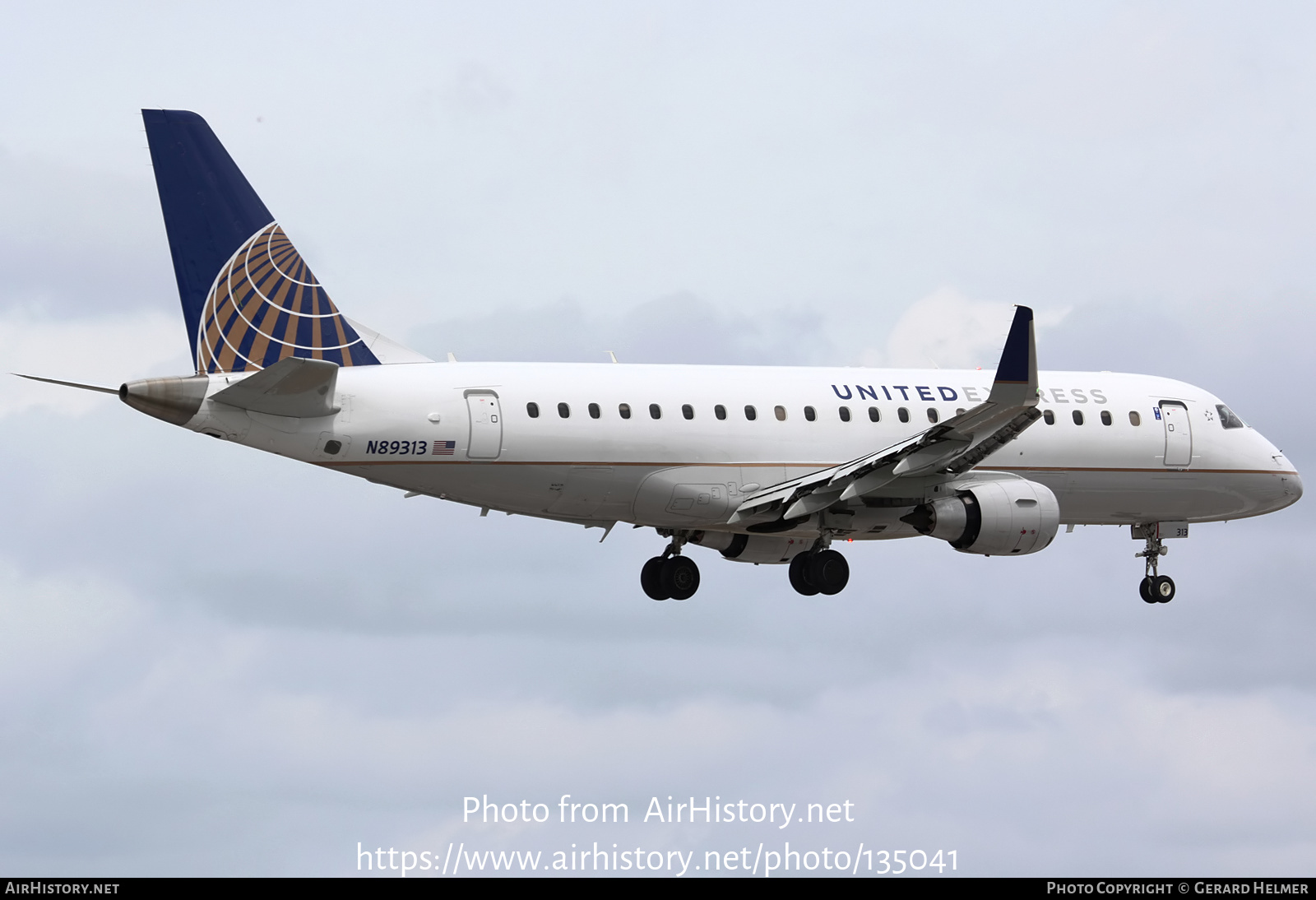 Aircraft Photo of N89313 | Embraer 175LR (ERJ-170-200LR) | United Express | AirHistory.net #135041