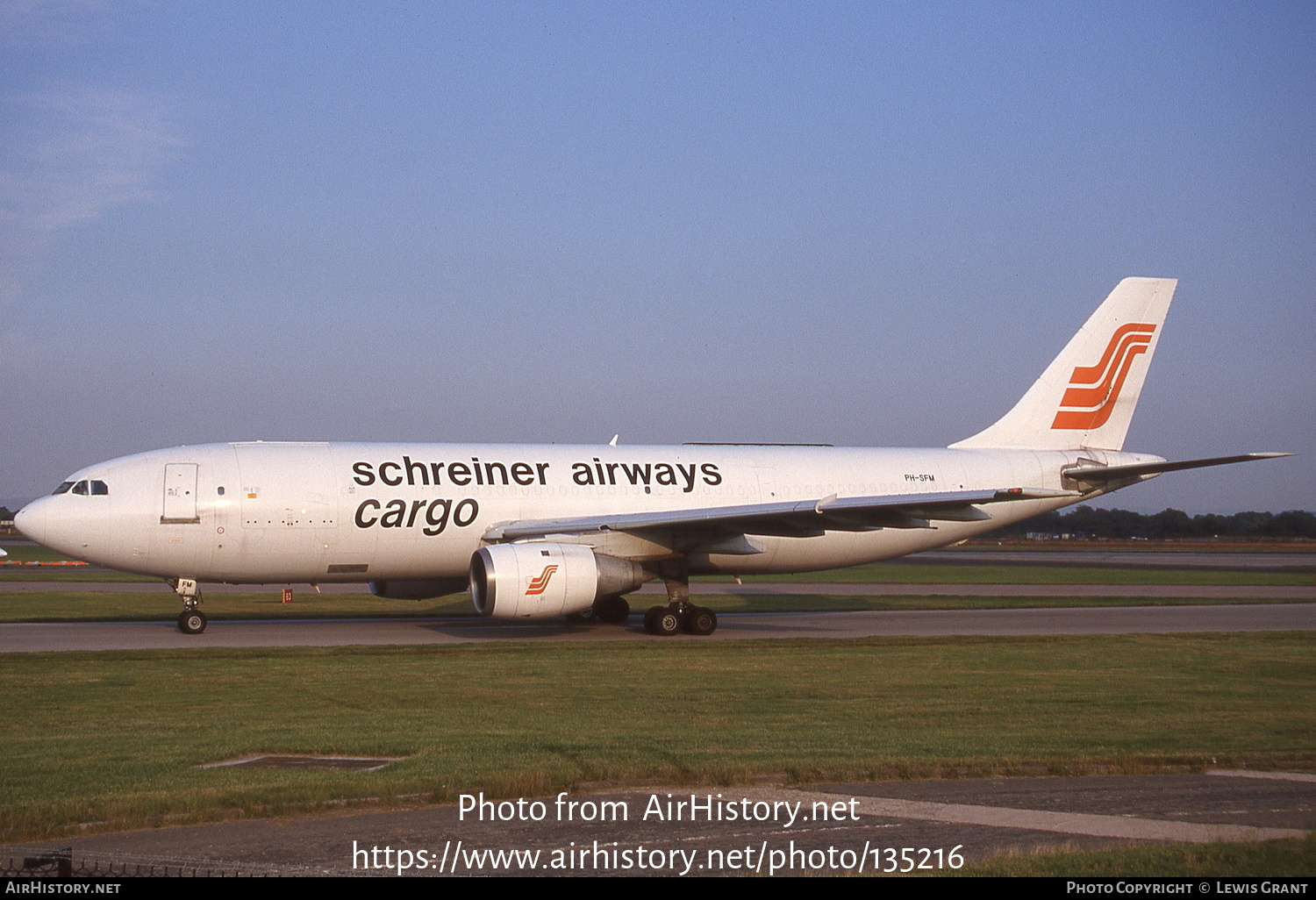 Aircraft Photo of PH-SFM | Airbus A300B4-203(F) | Schreiner Airways Cargo | AirHistory.net #135216