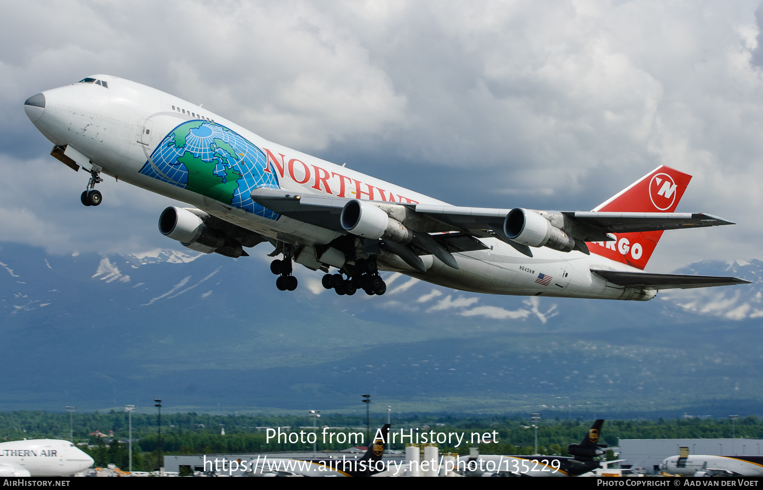 Aircraft Photo of N645NW | Boeing 747-222B(SF) | Northwest Airlines Cargo | AirHistory.net #135229