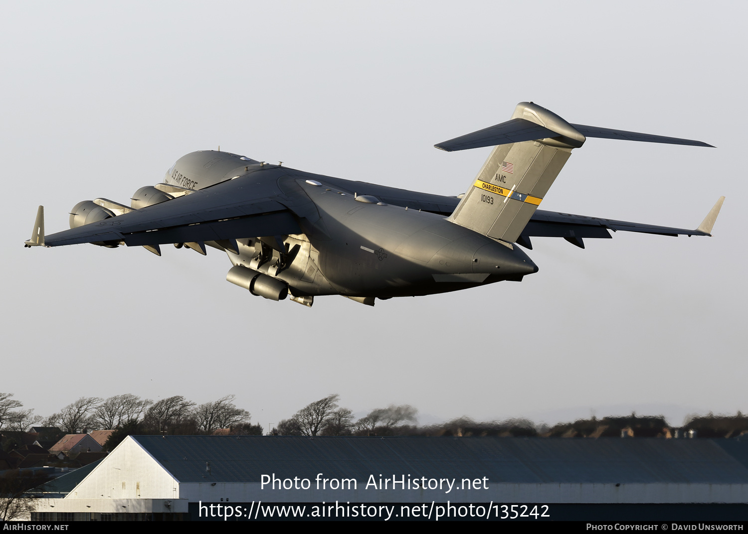 Aircraft Photo of 01-0193 / 10193 | Boeing C-17A Globemaster III | USA - Air Force | AirHistory.net #135242