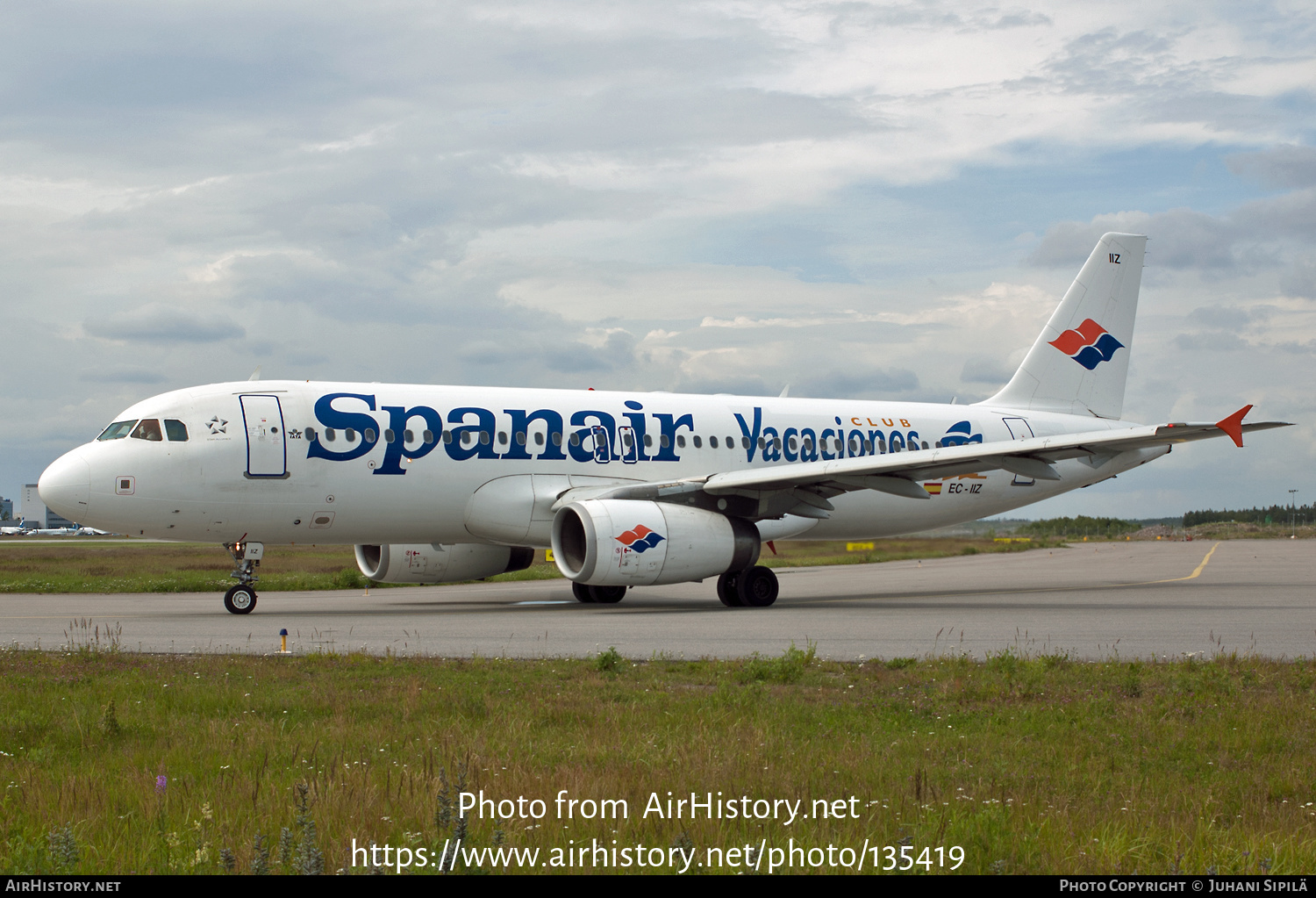 Aircraft Photo of EC-IIZ | Airbus A320-232 | Spanair | AirHistory.net #135419