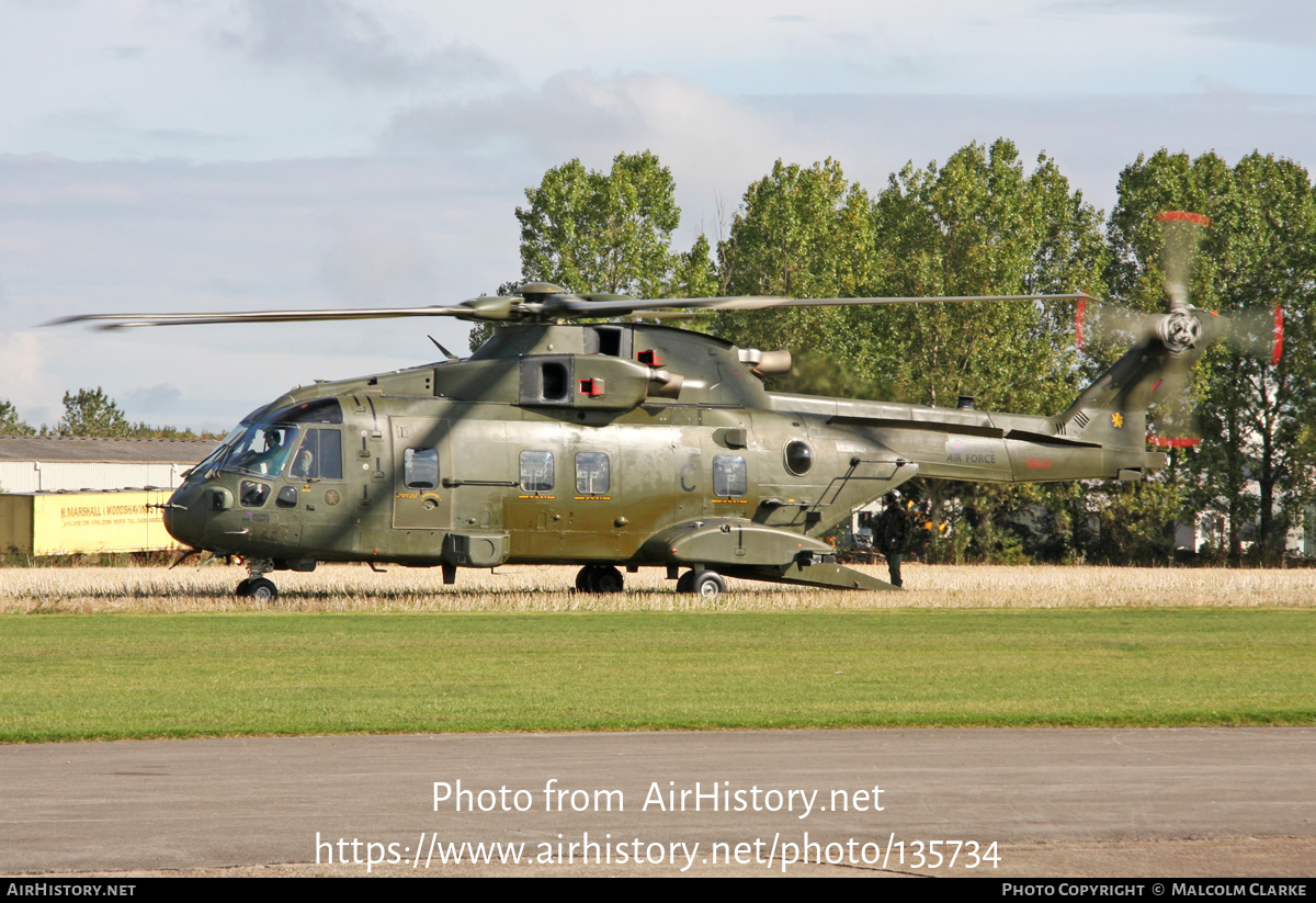 Aircraft Photo of ZJ119 | EHI EH101-411 Merlin HC4 | UK - Air Force | AirHistory.net #135734