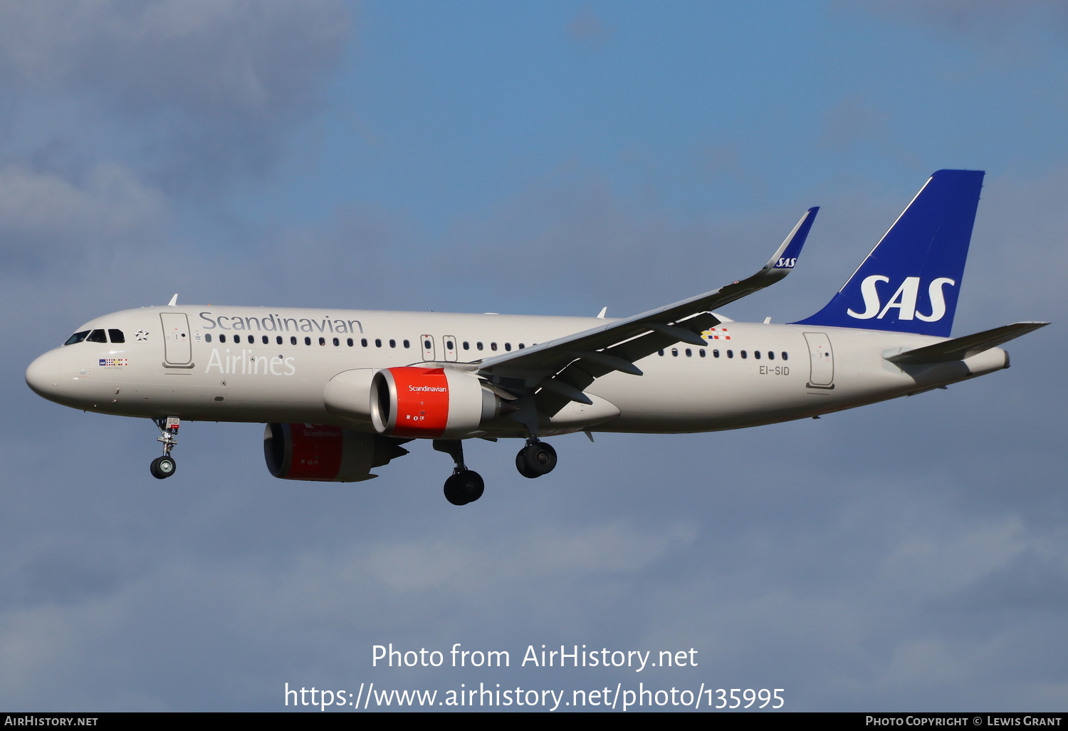 Aircraft Photo of EI-SID | Airbus A320-251N | Scandinavian Airlines - SAS | AirHistory.net #135995