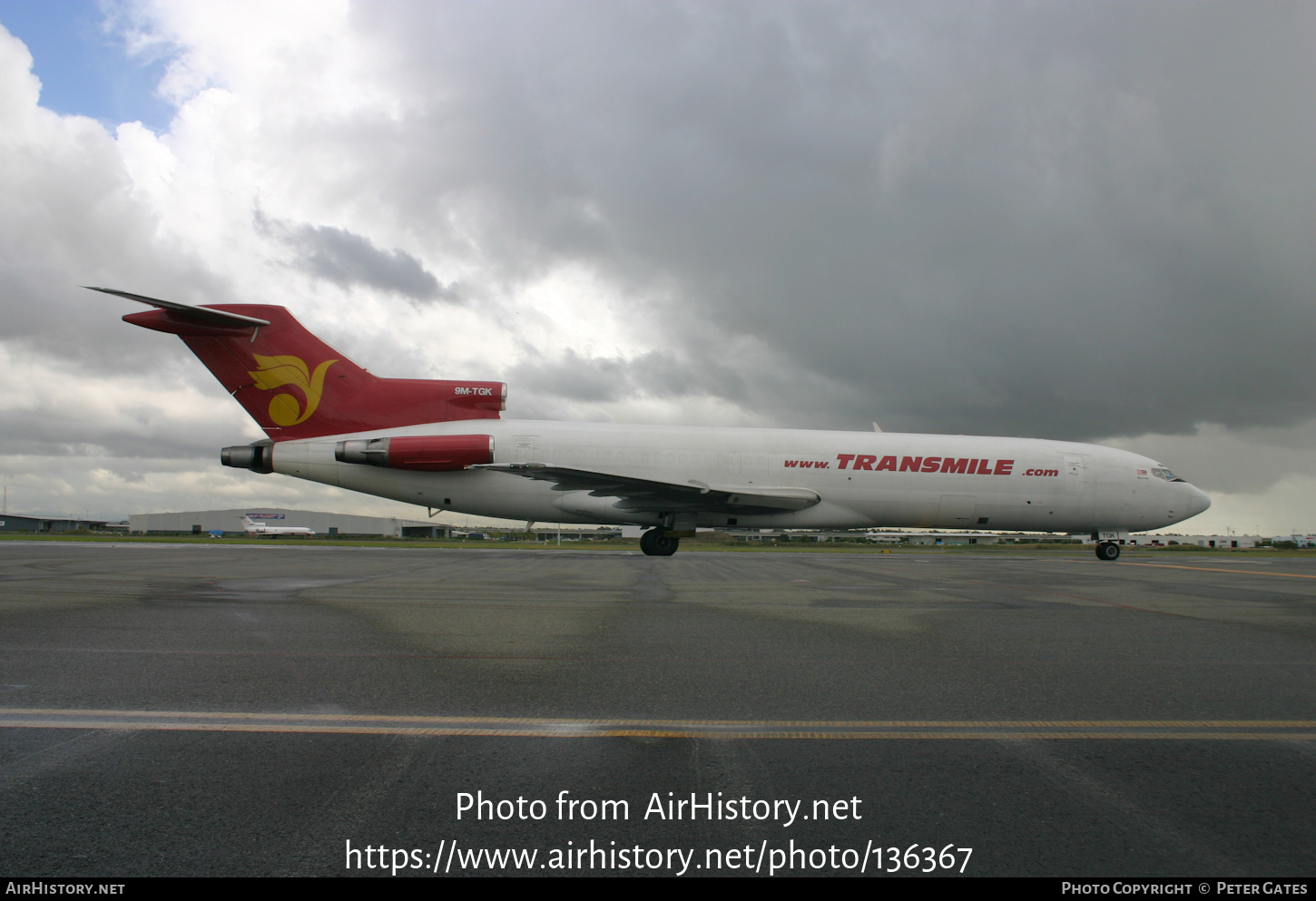 Aircraft Photo of 9M-TGK | Boeing 727-247/Adv(F) | Transmile Air Services | AirHistory.net #136367