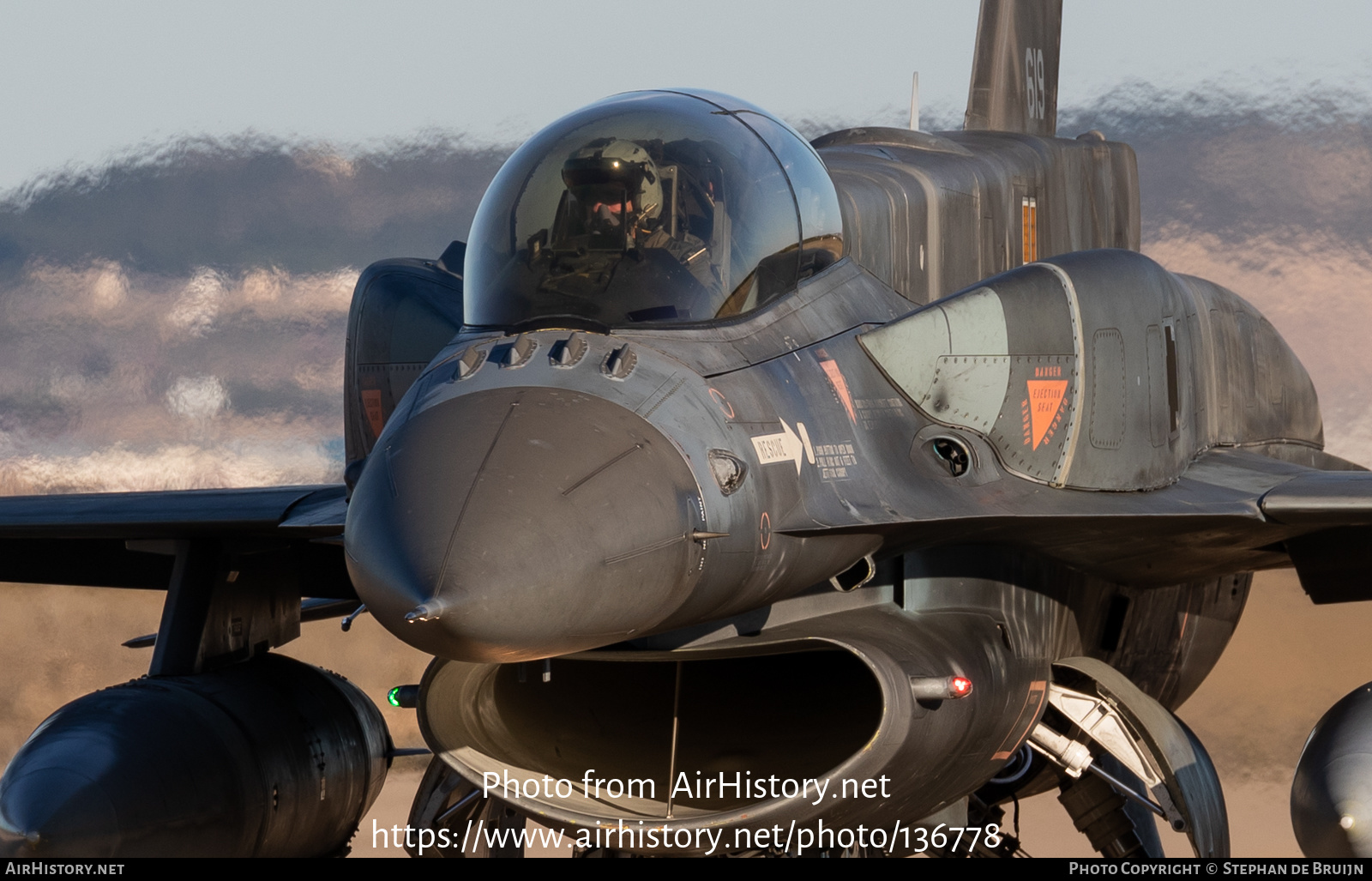 Aircraft Photo of 619 | General Dynamics F-16D Fighting Falcon | Greece - Air Force | AirHistory.net #136778