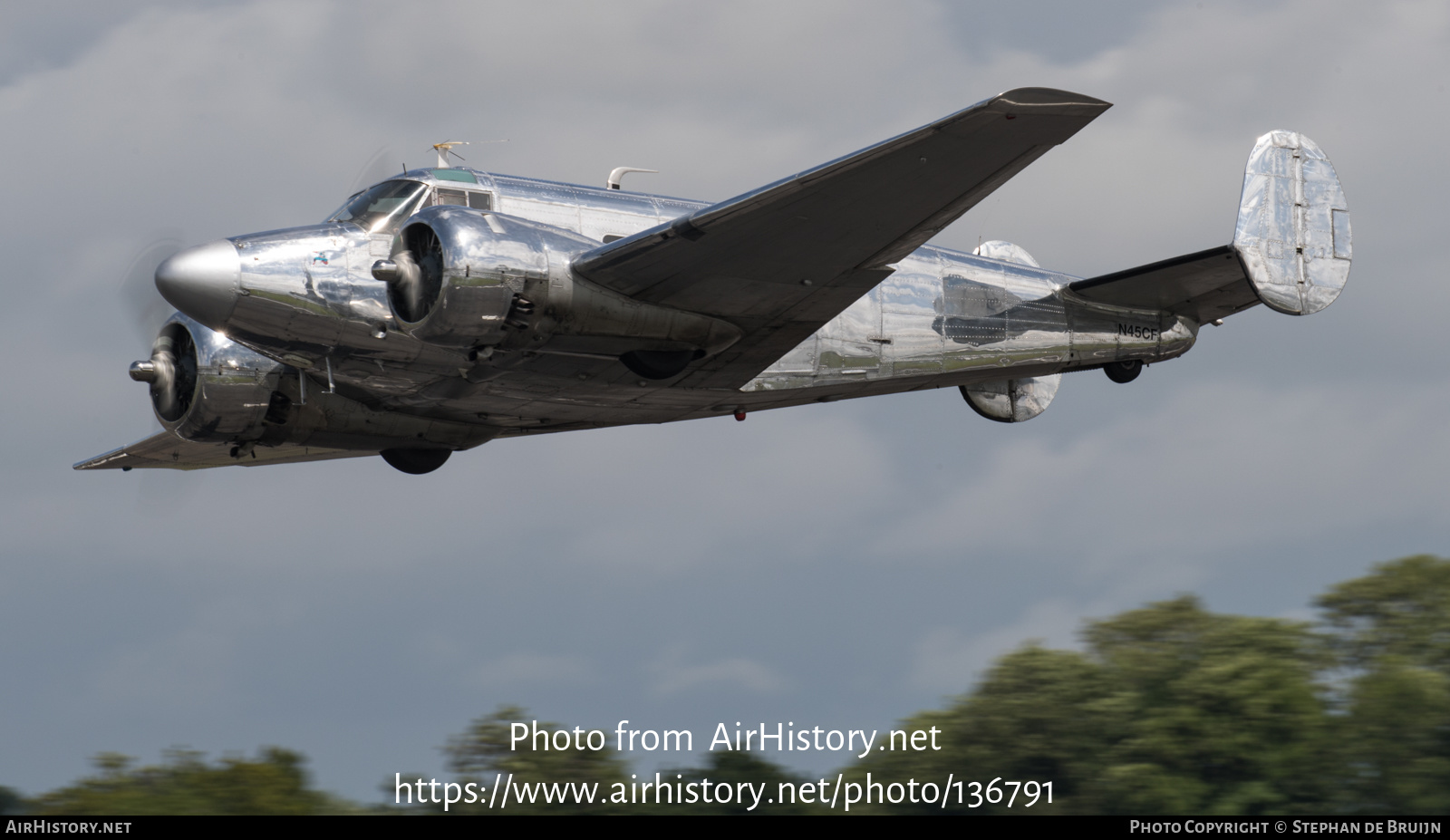 Aircraft Photo of N45CF | Beech G18S | AirHistory.net #136791