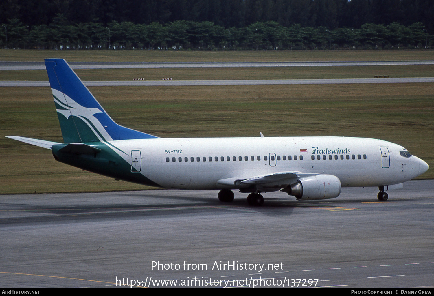 Aircraft Photo of 9V-TRC | Boeing 737-3L9 | Tradewinds Airlines | AirHistory.net #137297