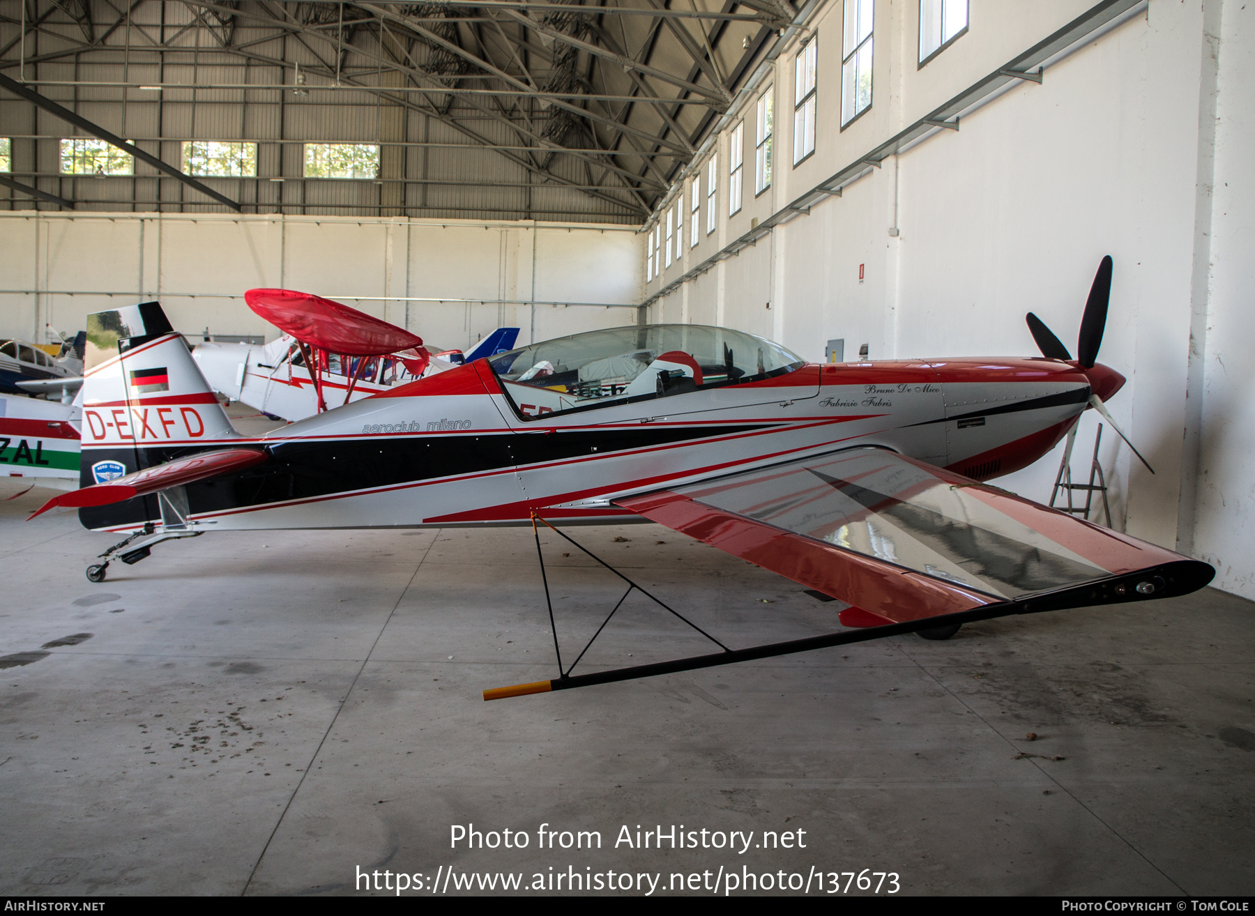 Aircraft Photo of D-EXFD | Extra EA-300L | Aero Club Milano | AirHistory.net #137673