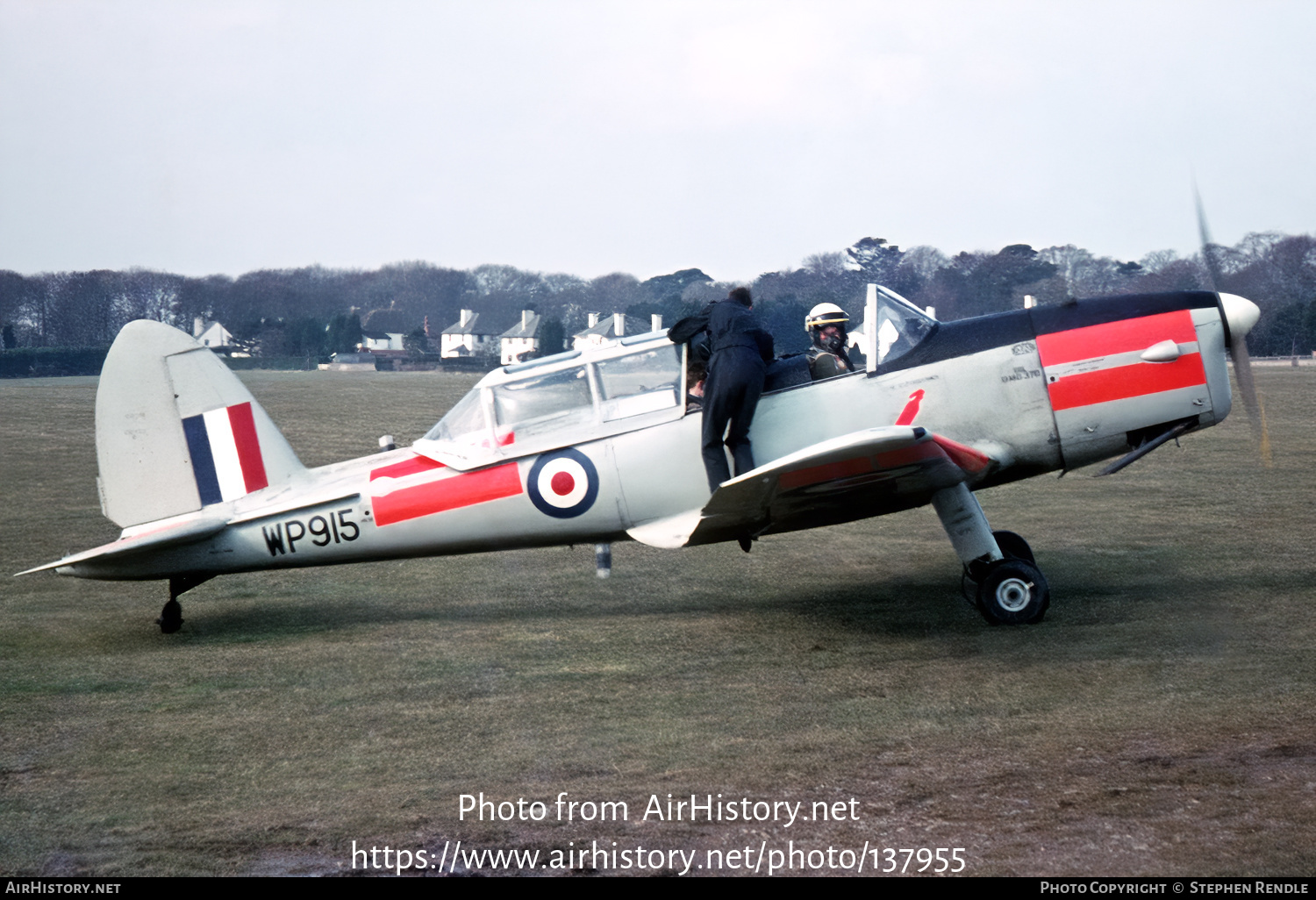 Aircraft Photo of WP915 | De Havilland DHC-1 Chipmunk Mk22 | UK - Air Force | AirHistory.net #137955