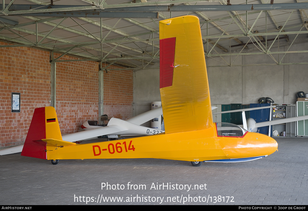 Aircraft Photo of D-0614 | Schleicher K-8B | AirHistory.net #138172