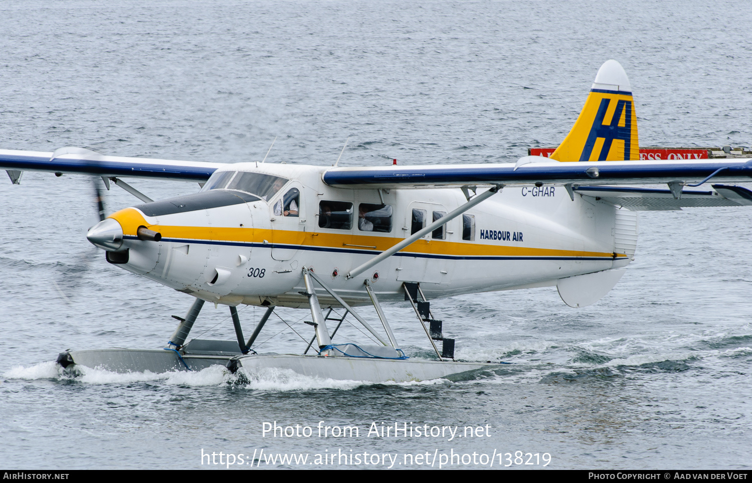 Aircraft Photo of C-GHAR | Vazar DHC-3T Turbine Otter | Harbour Air | AirHistory.net #138219