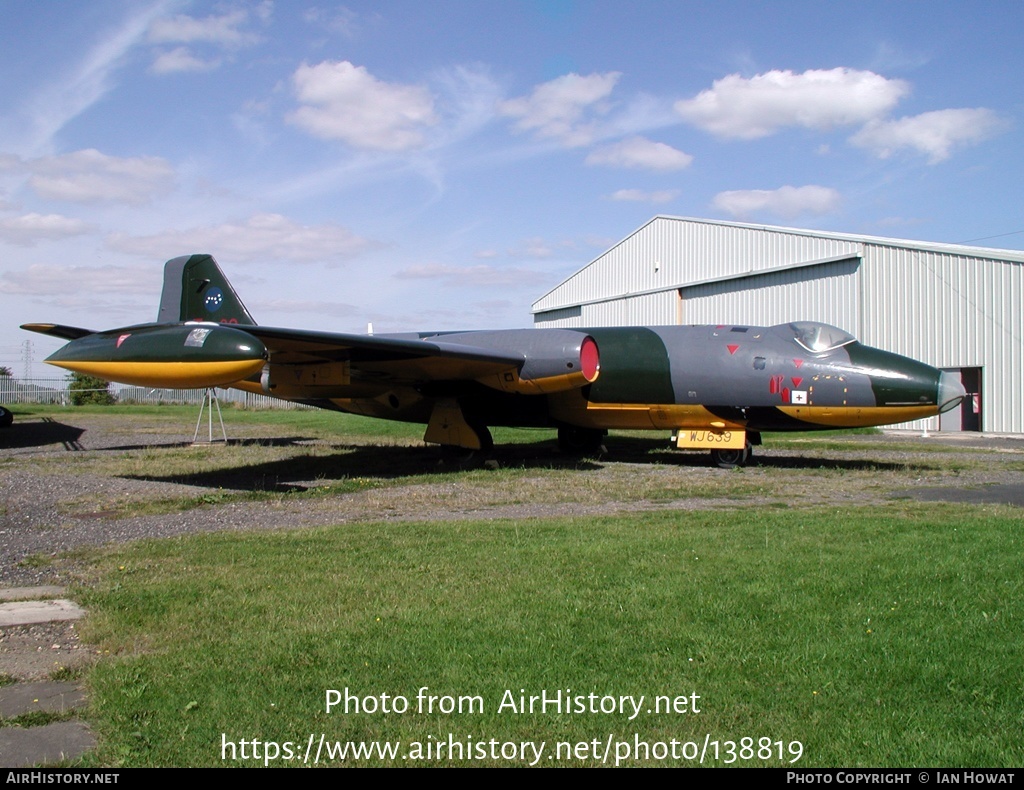 Aircraft Photo of WJ639 | English Electric Canberra TT18 | UK - Air Force | AirHistory.net #138819