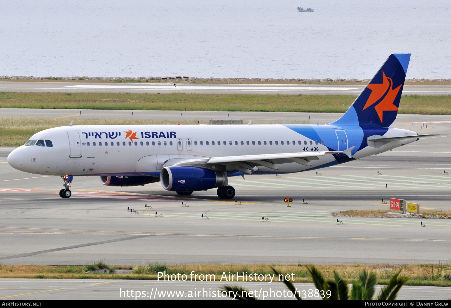 Aircraft Photo of 4X-ABG | Airbus A320-232 | Israir | AirHistory.net #138839