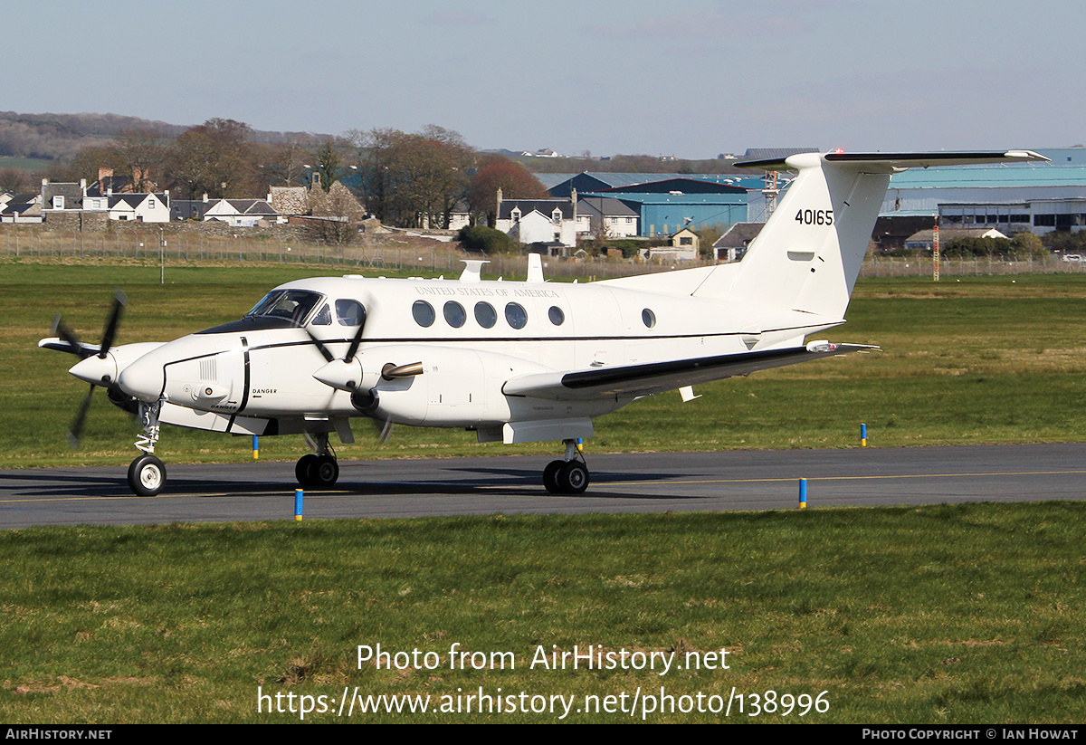 Aircraft Photo of 84-0165 / 40165 | Beech C-12U-3 Huron (B200C) | USA - Army | AirHistory.net #138996