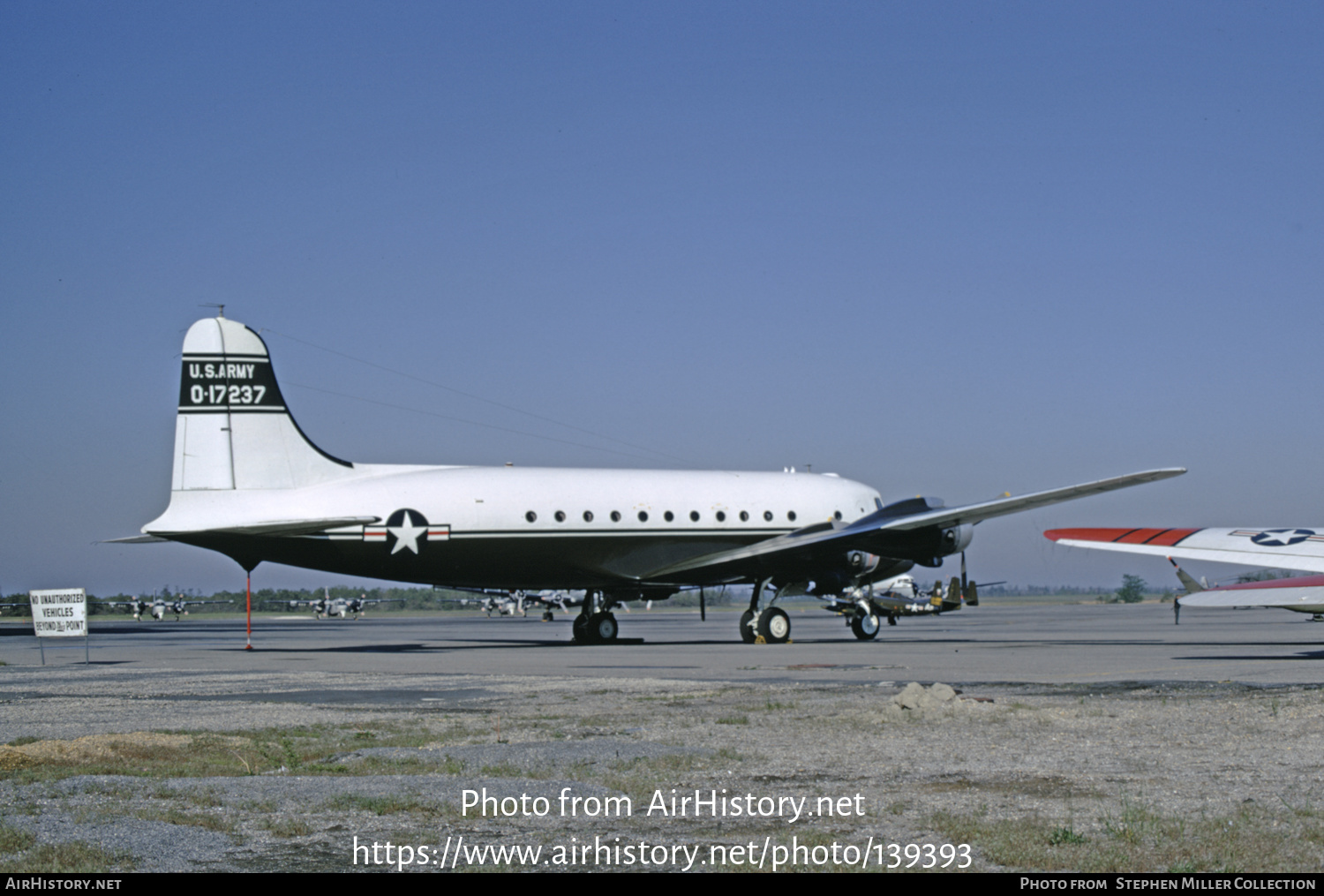 Aircraft Photo of 43-17237 / 0-17237 | Douglas C-54D Skymaster | USA - Army | AirHistory.net #139393